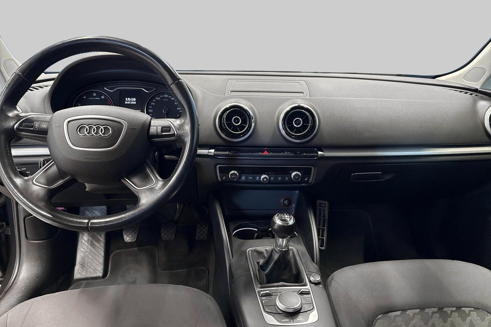 AUDI A3 2013