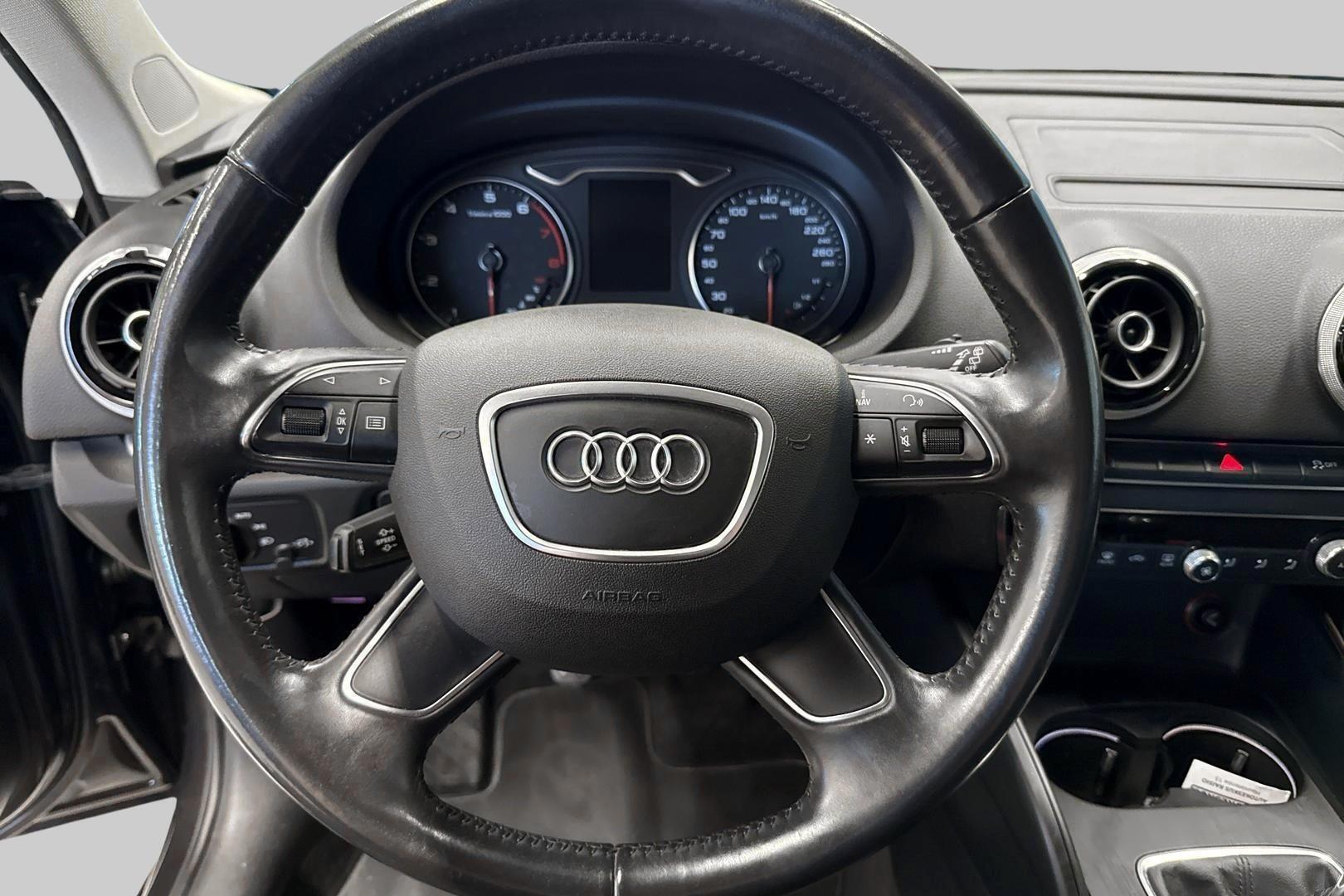 AUDI A3 2013