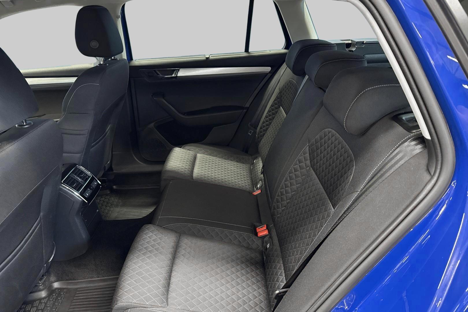 SKODA Superb 2022