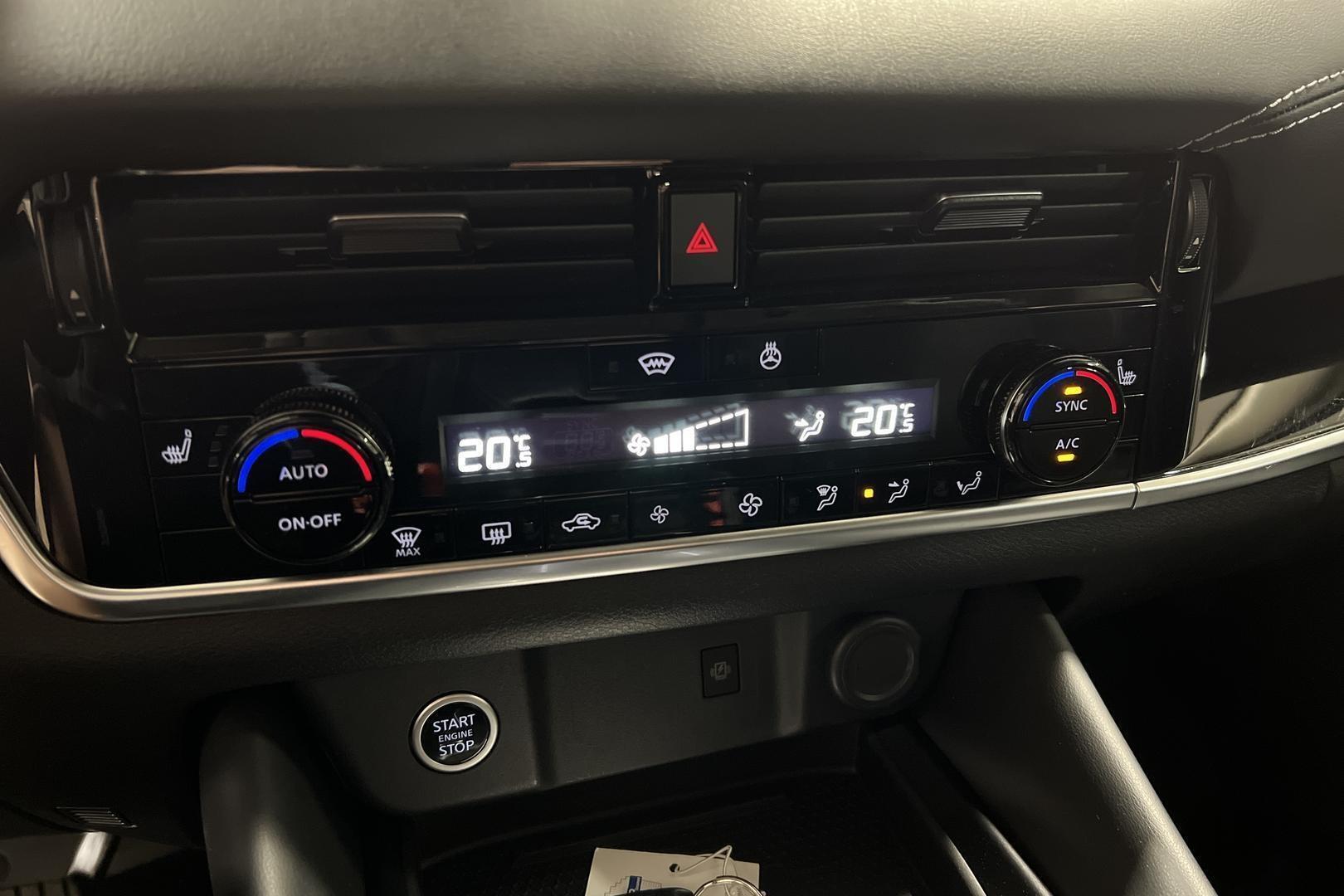 NISSAN Qashqai 2024
