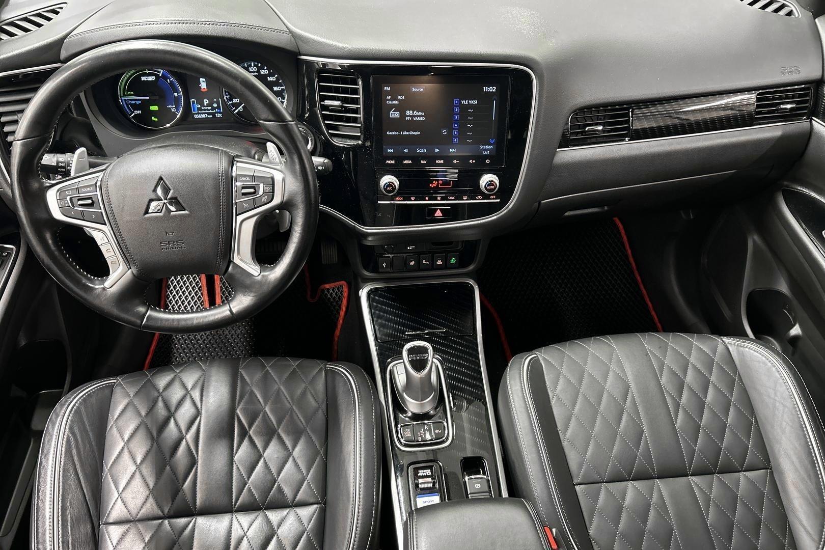 MITSUBISHI Outlander PHEV 2021