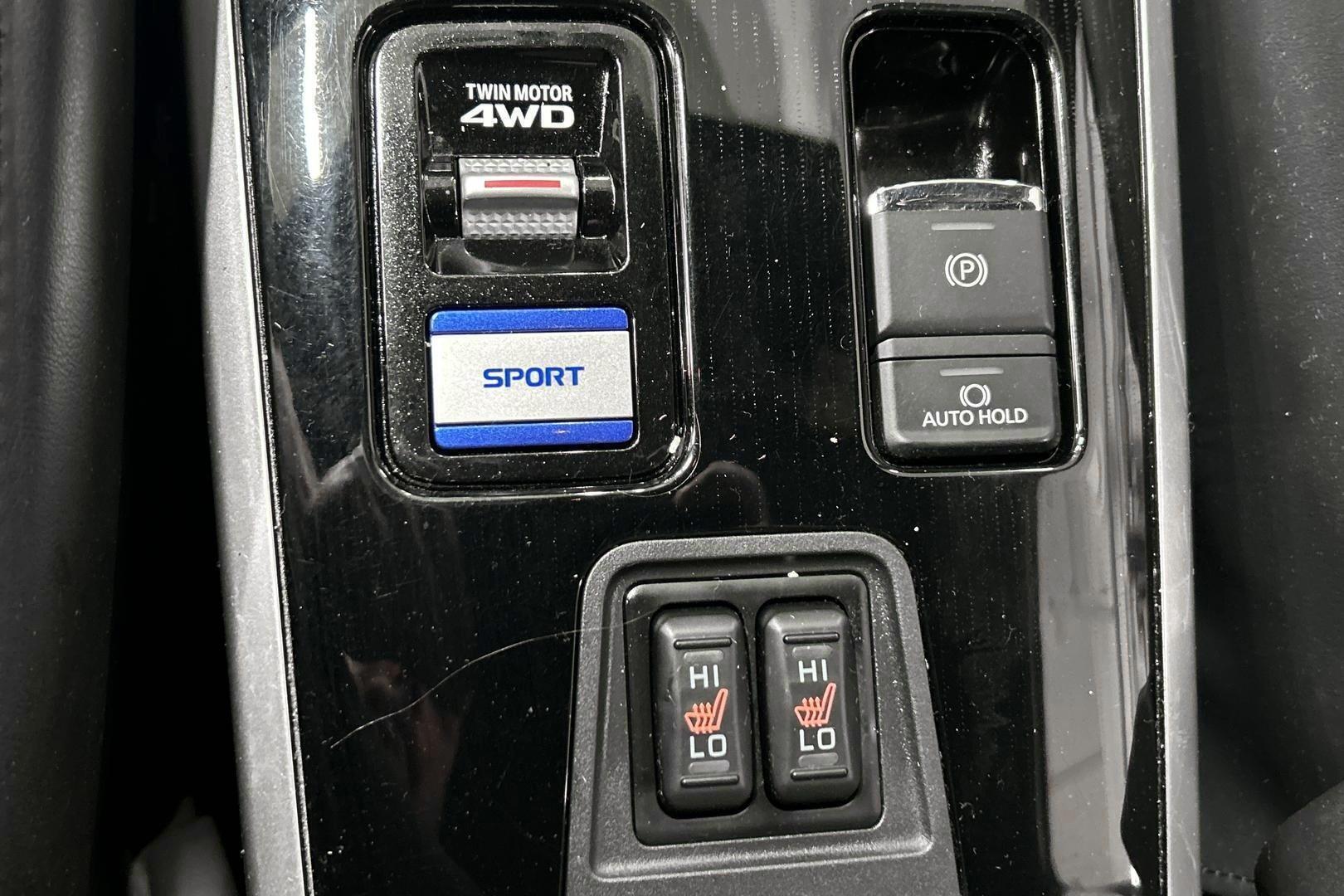 MITSUBISHI Outlander PHEV 2021