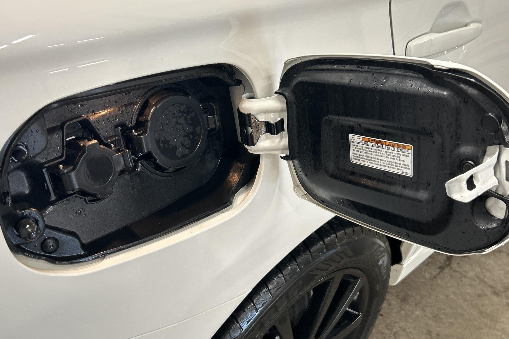 MITSUBISHI Outlander PHEV 2021