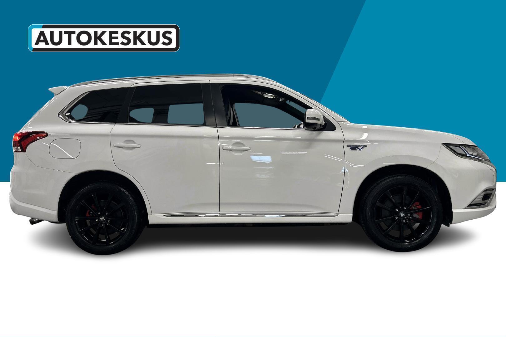 MITSUBISHI Outlander PHEV 2021