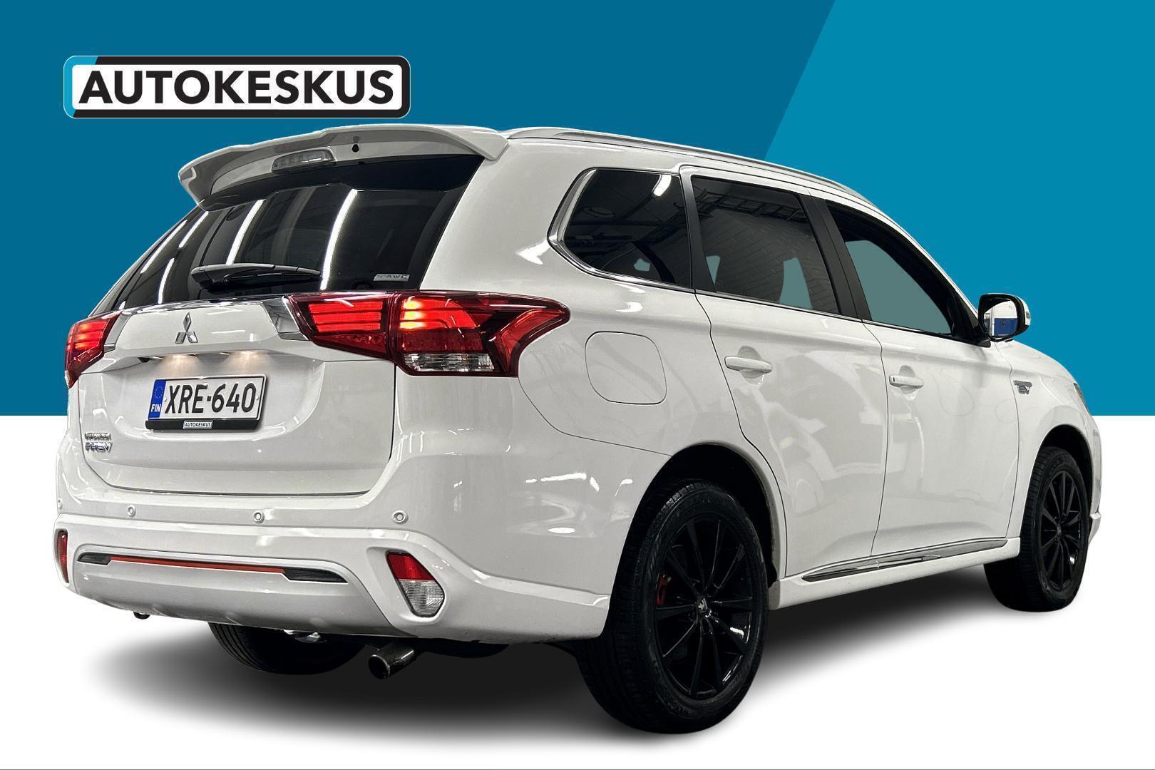MITSUBISHI Outlander PHEV 2021