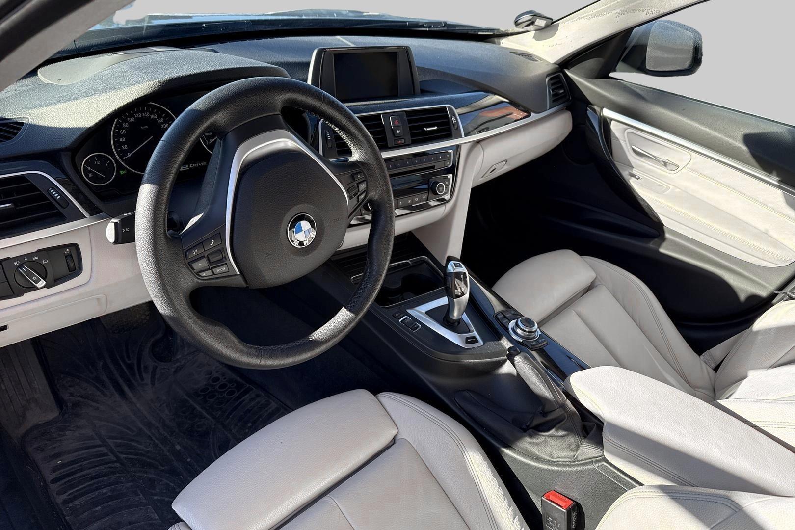BMW 3-sarja 2017