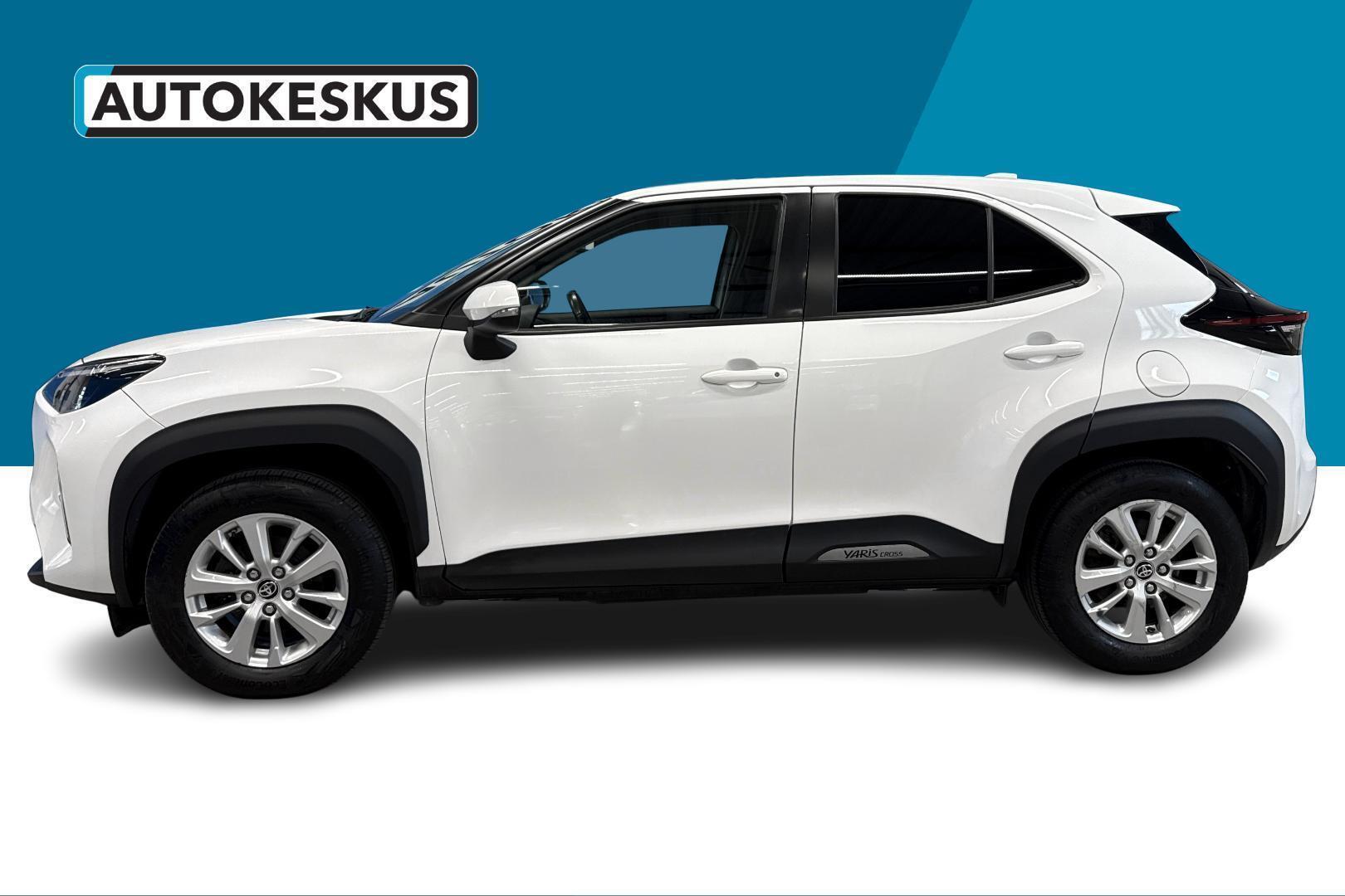 TOYOTA Yaris Cross 2022