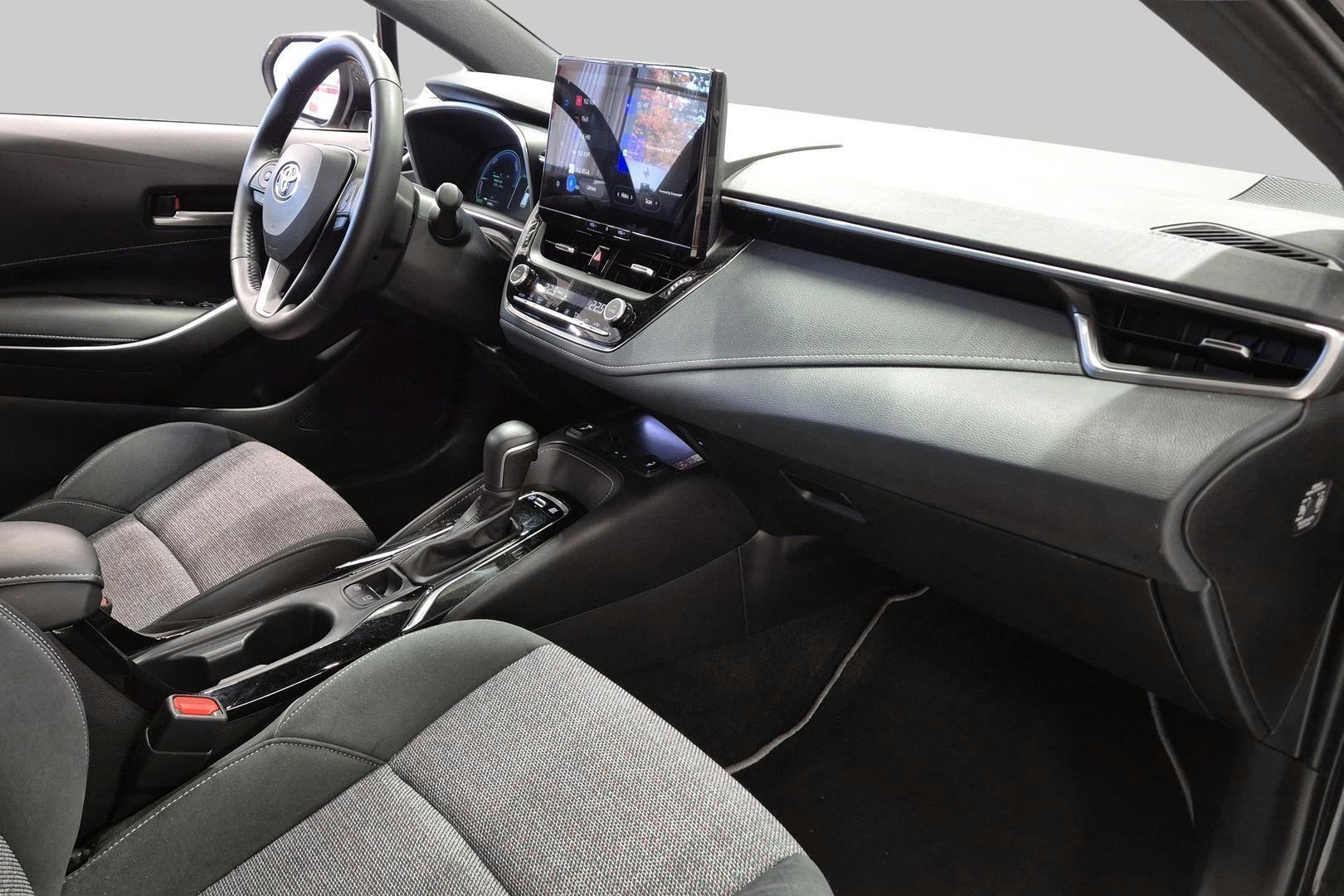 TOYOTA COROLLA 2025