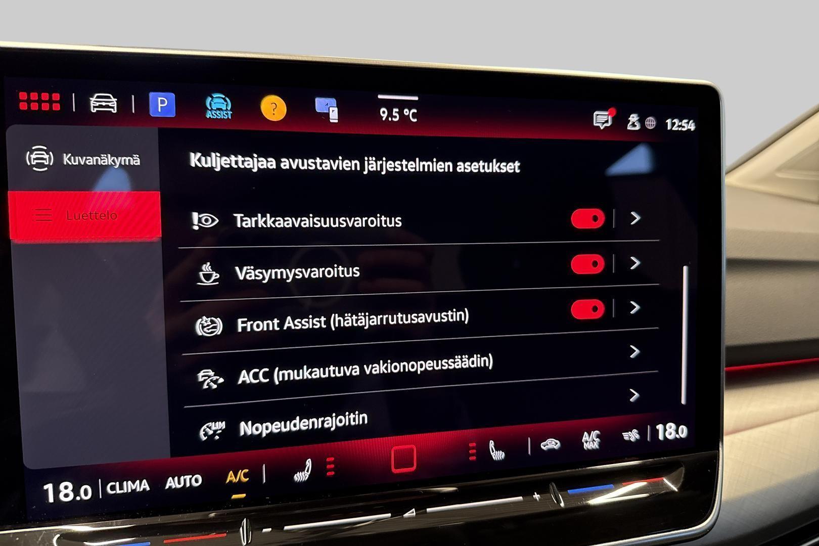 VOLKSWAGEN GOLF 2025