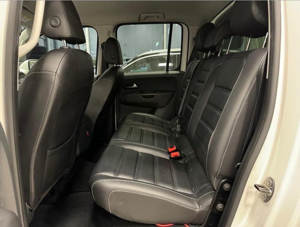 VOLKSWAGEN Amarok 3.0 TDI AVENTURA