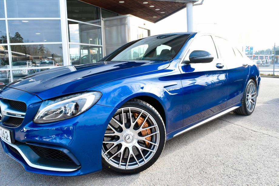 MERCEDES-BENZ AMG C 63 S AMG