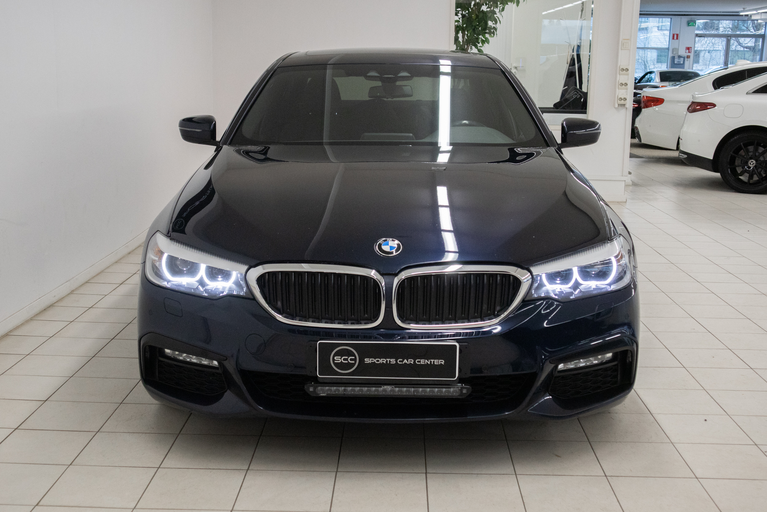 BMW 530 G30 Sedan 530d xDrive M-Sport / Kaamera / Adapt. LED