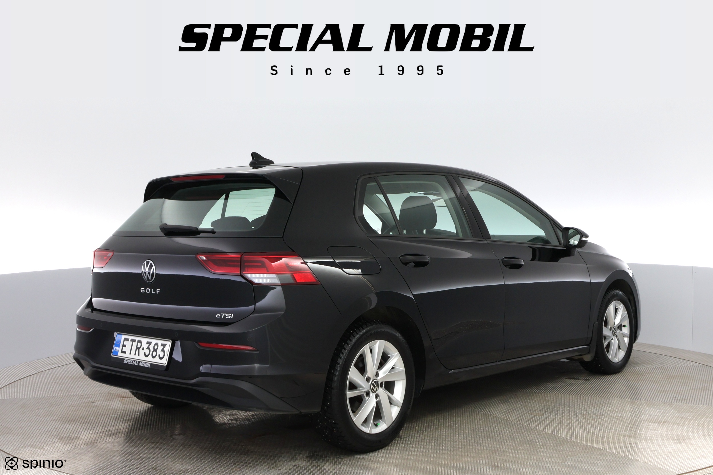 Volkswagen Golf 2021