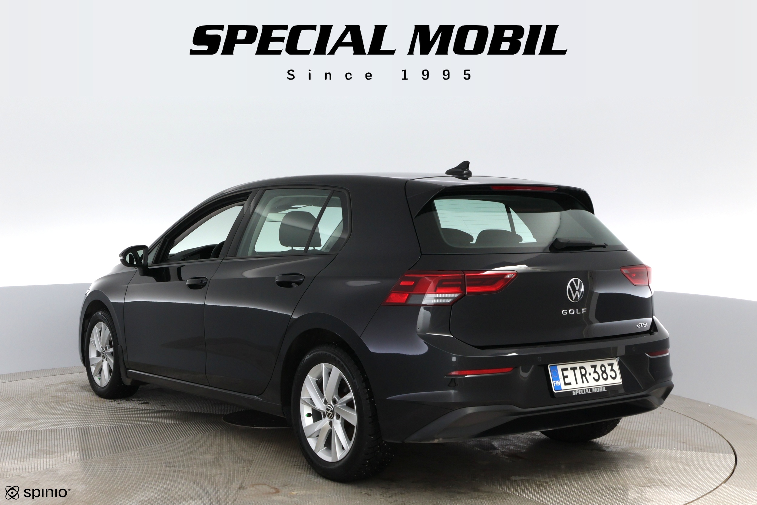 Volkswagen Golf 2021