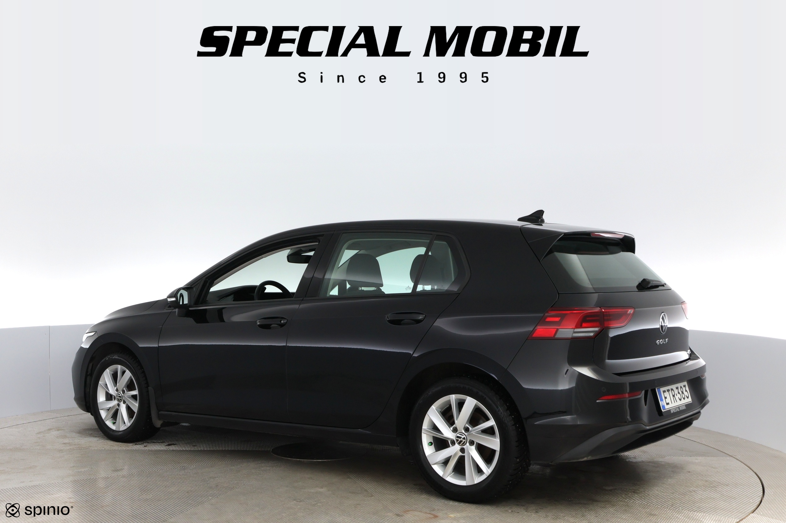 Volkswagen Golf 2021