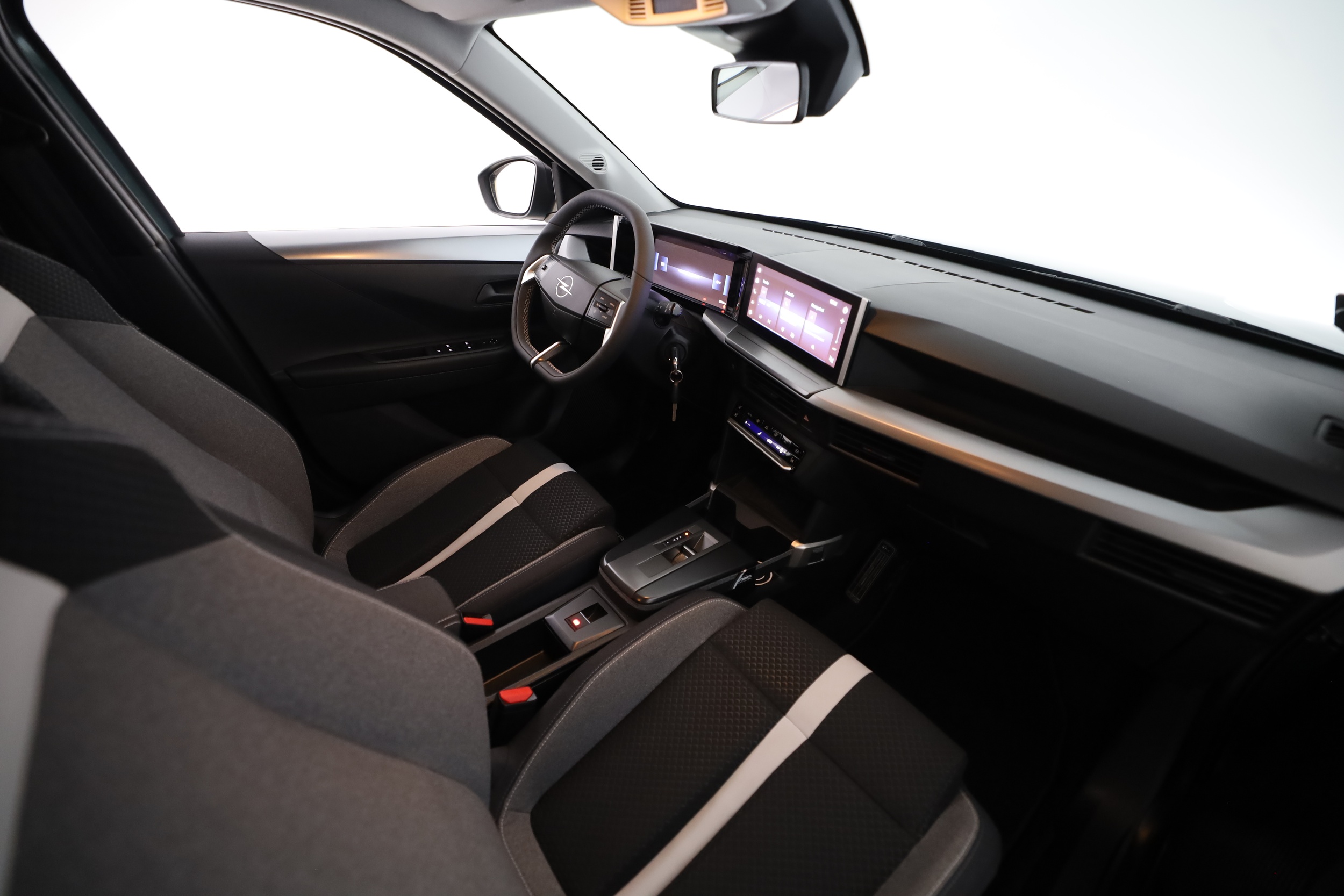 Opel Frontera 2025