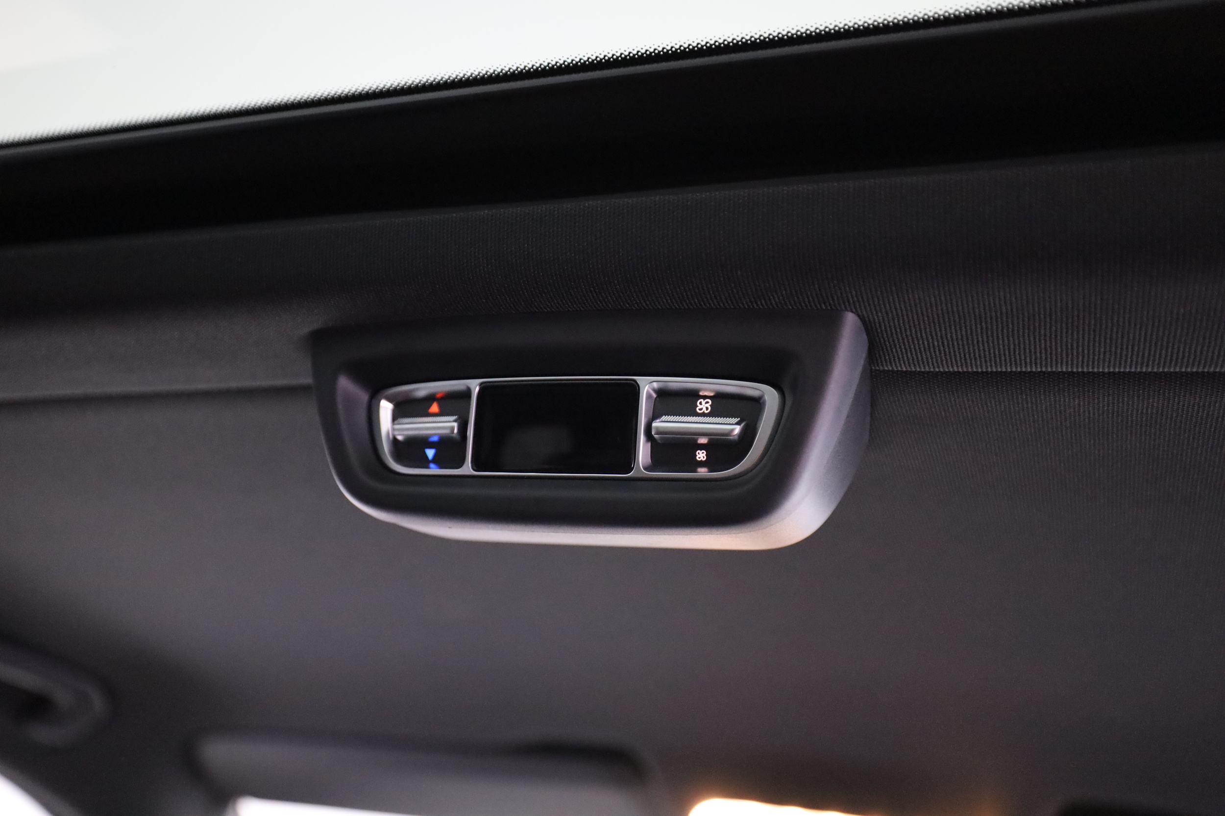 Mercedes-Benz EQV 2025