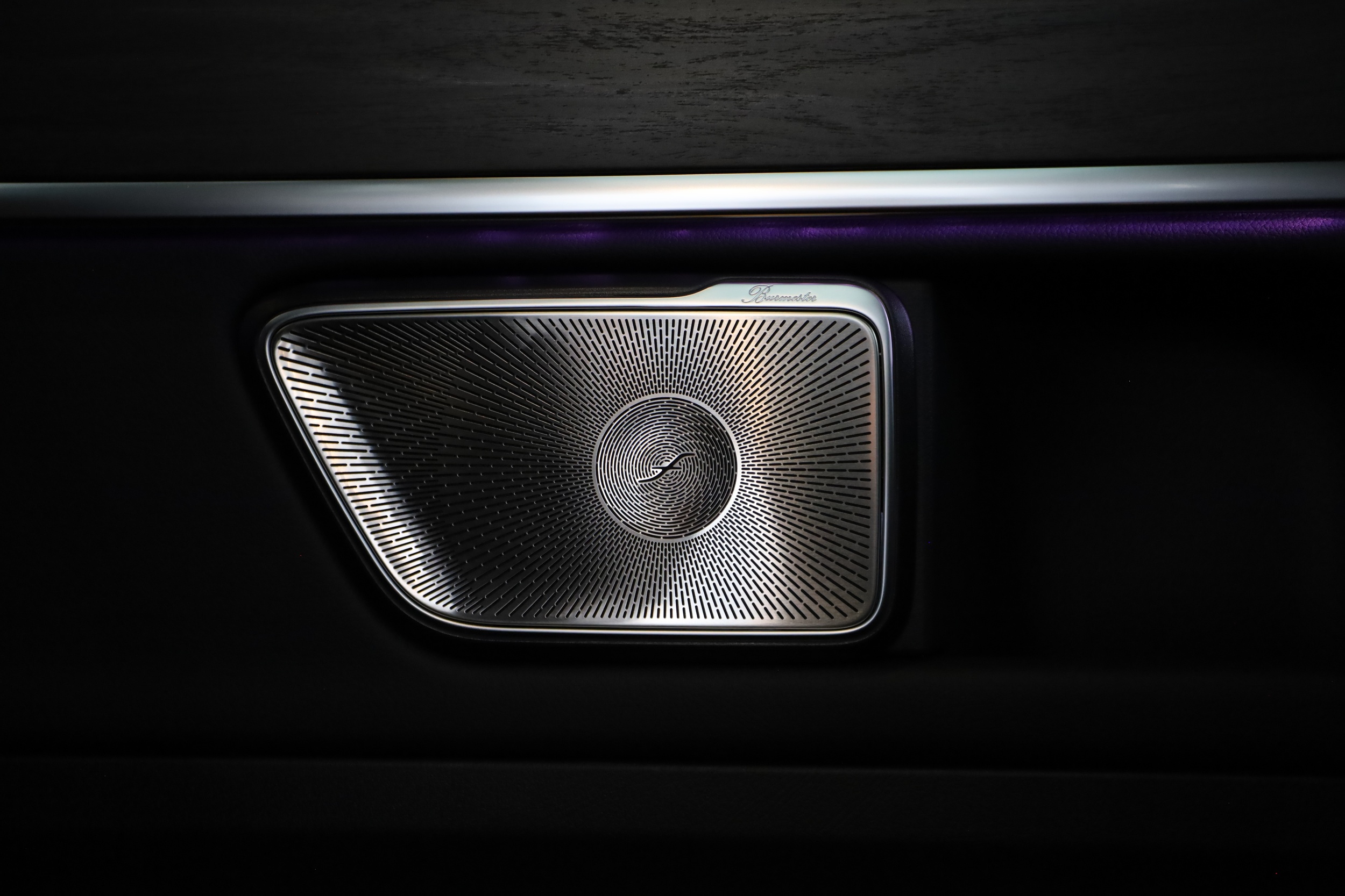 Mercedes-Benz EQV 2025