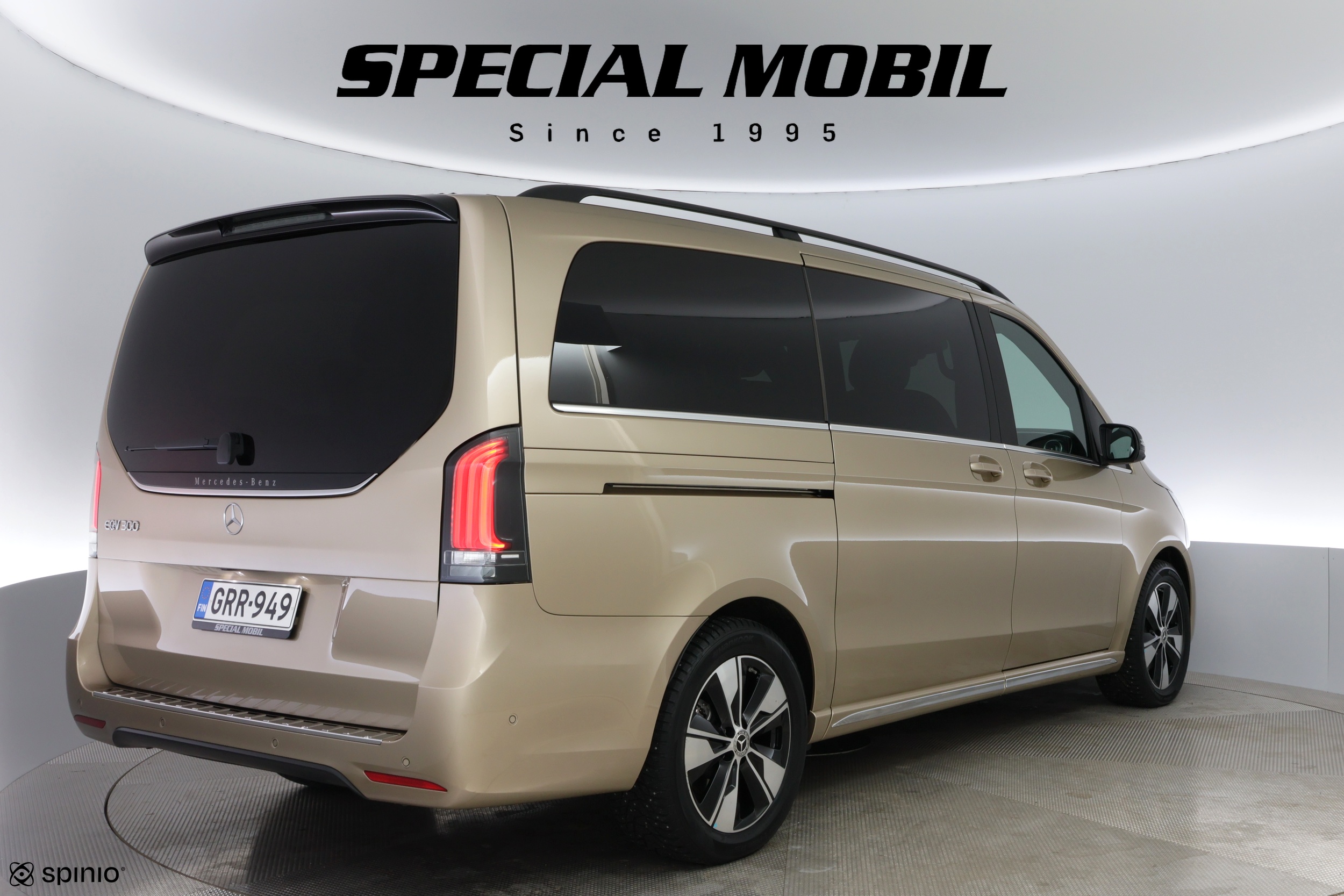 Mercedes-Benz EQV 2025