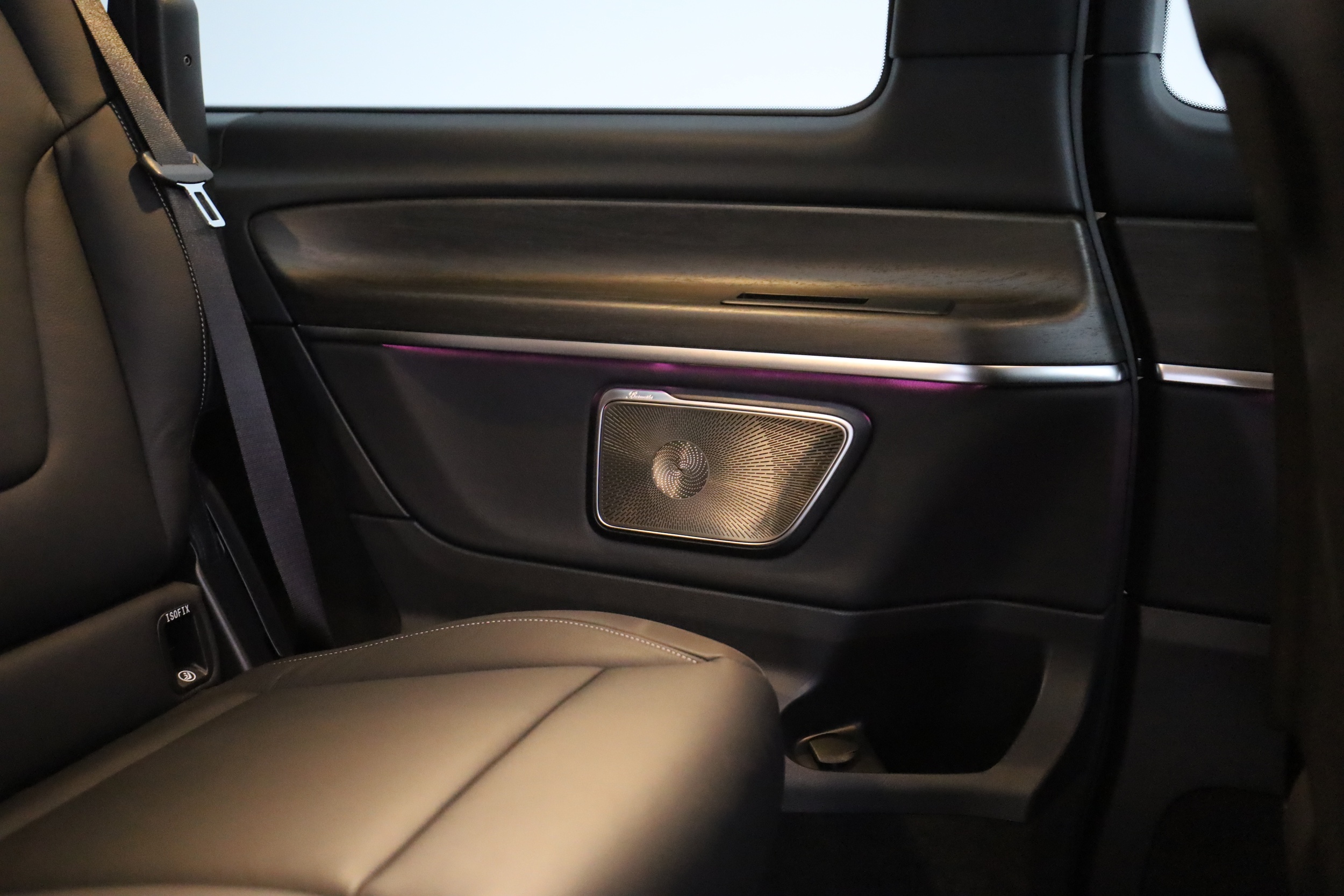 Mercedes-Benz EQV 2025