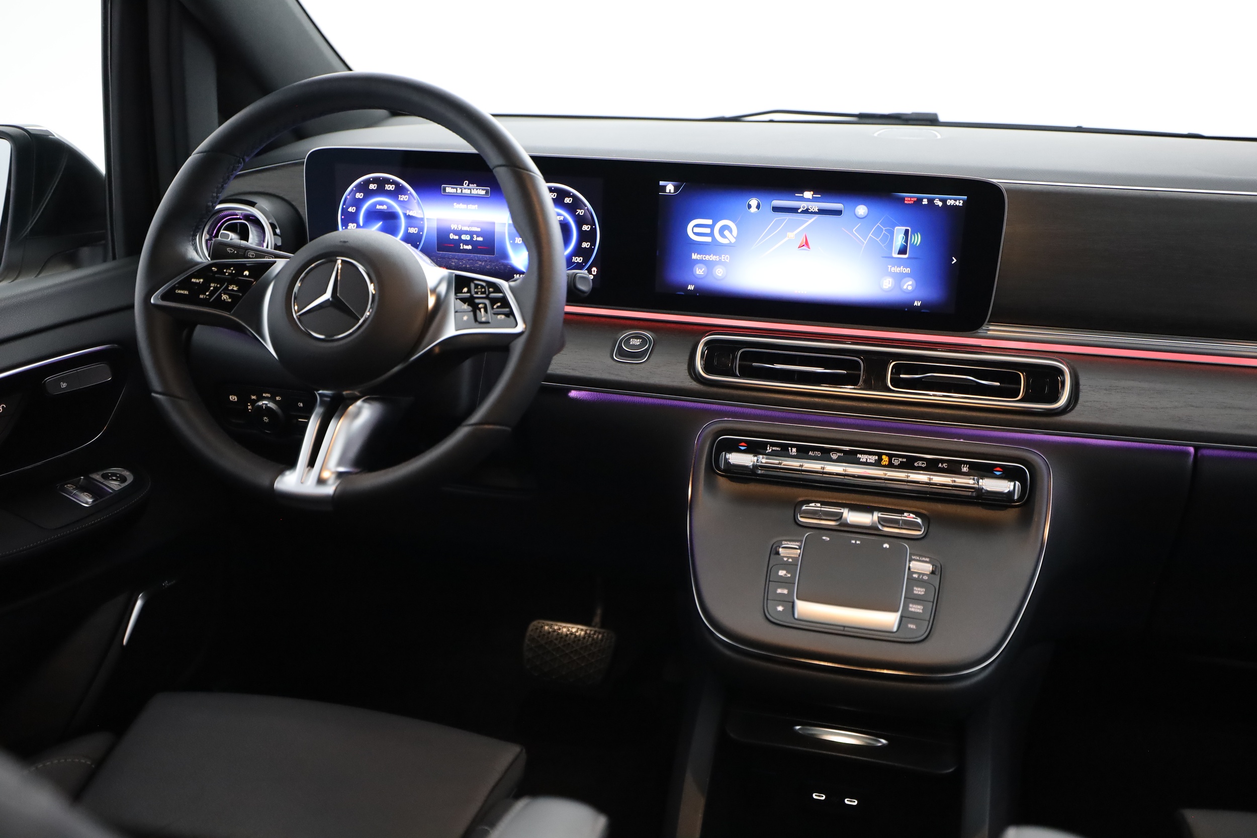 Mercedes-Benz EQV 2025