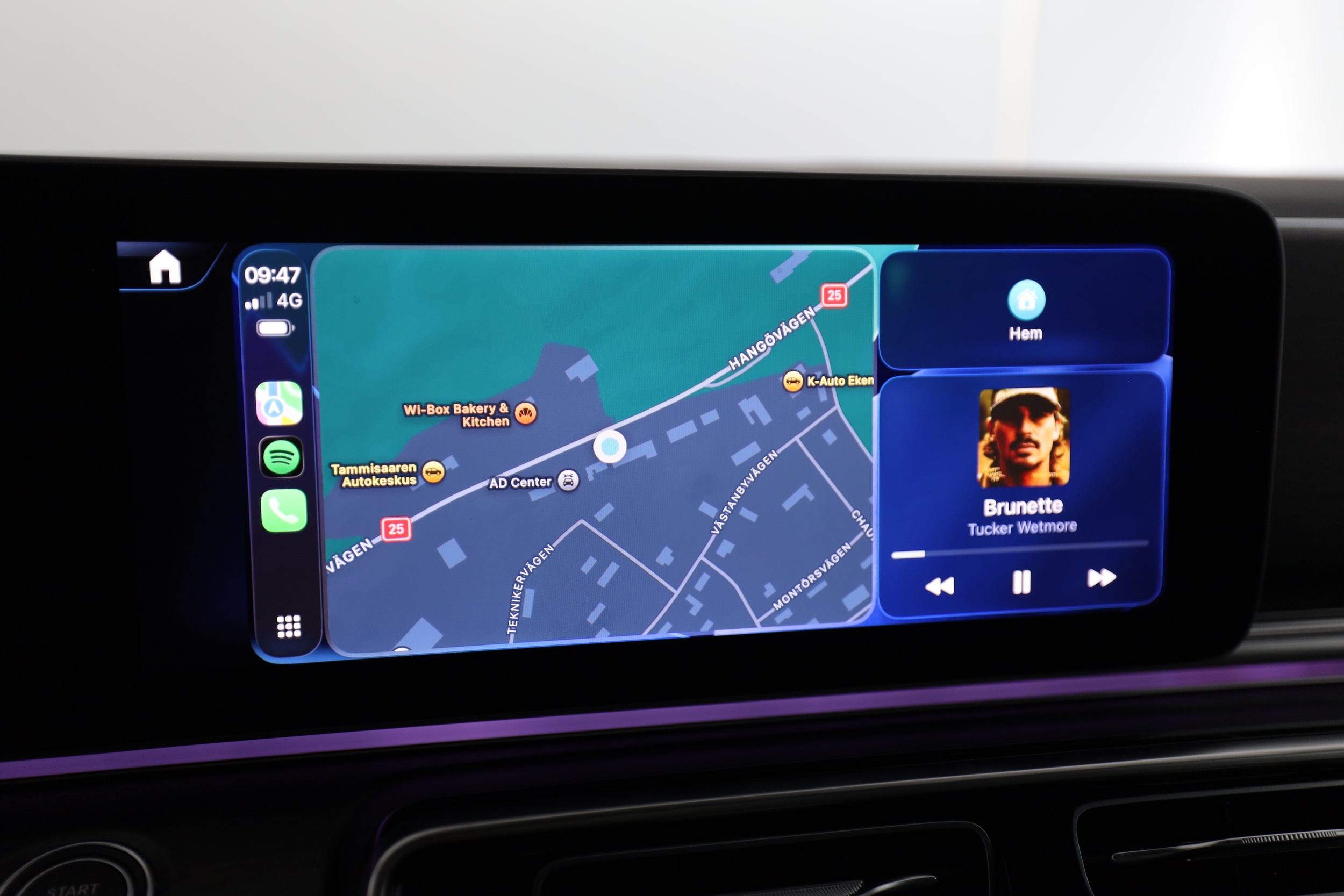 Mercedes-Benz EQV 2025