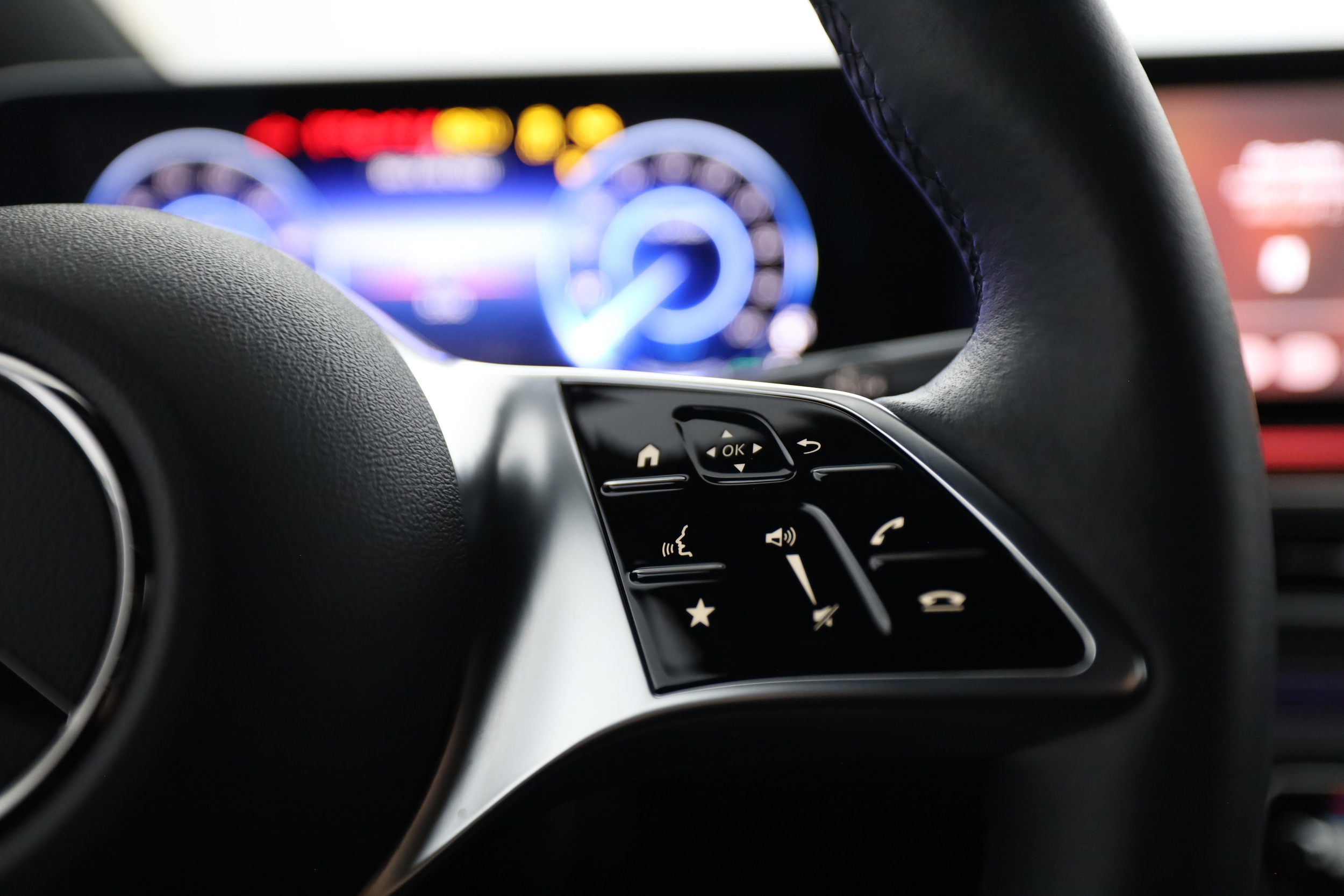 Mercedes-Benz EQV 2025