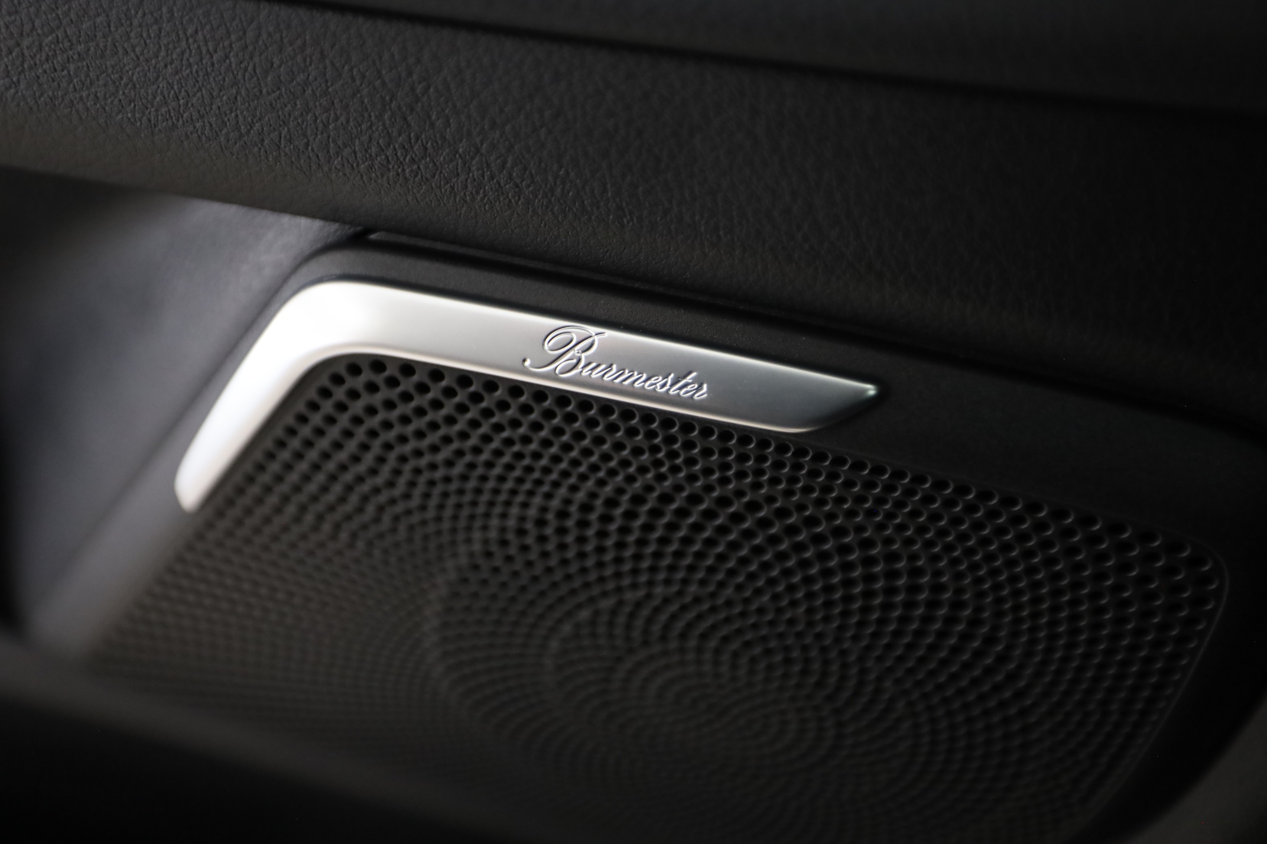 Mercedes-Benz EQV 2025