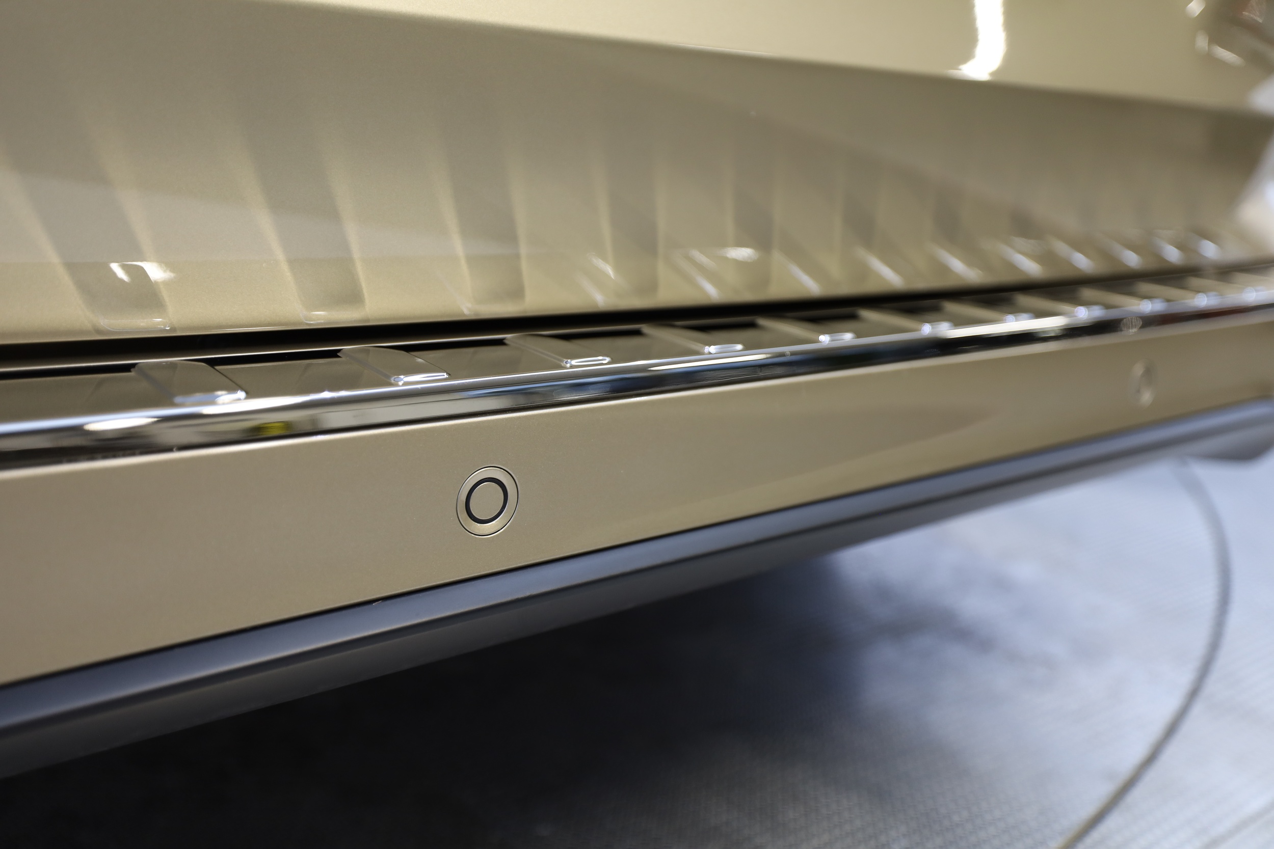 Mercedes-Benz EQV 2025