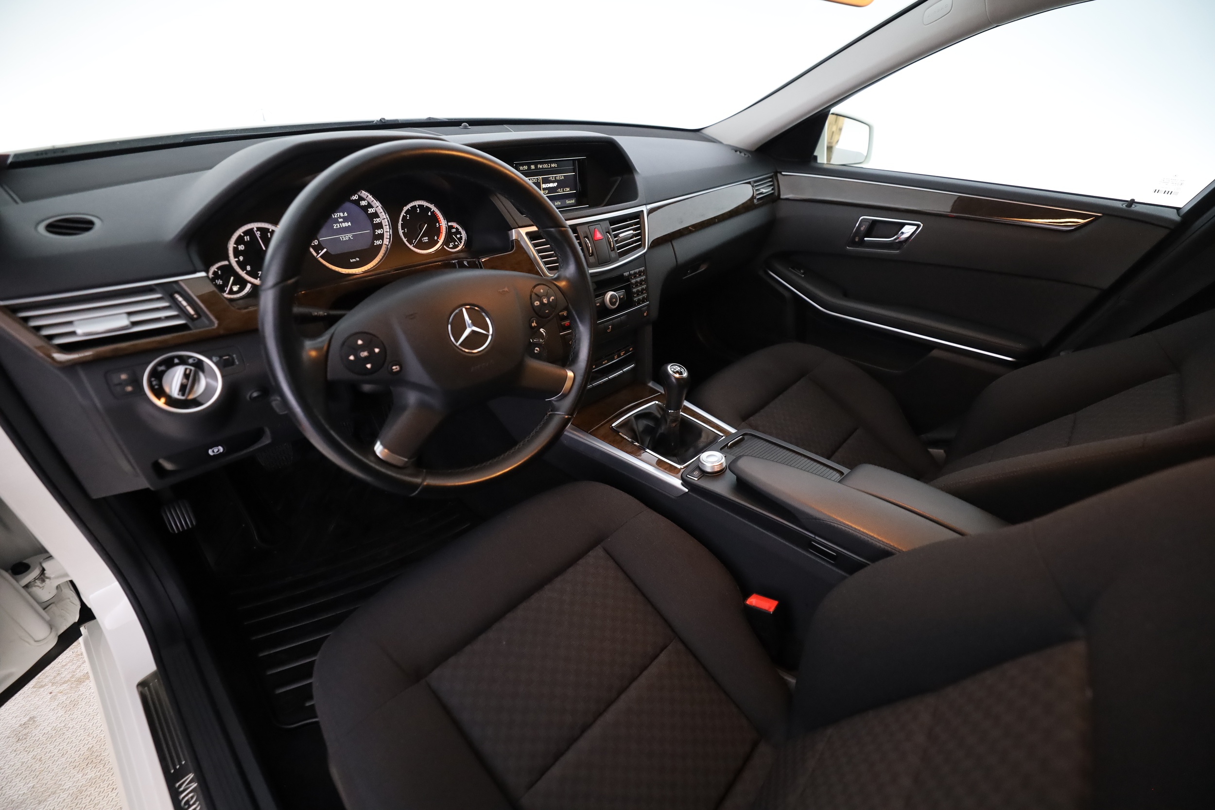 Mercedes-Benz E 2010