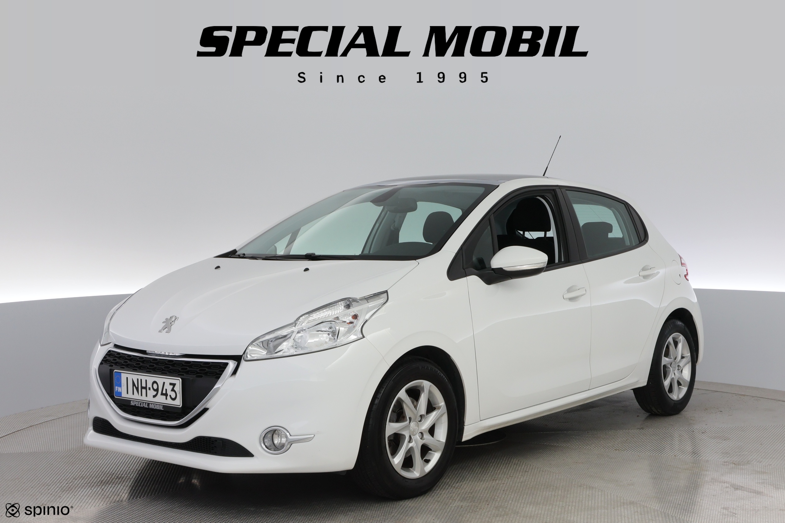 Peugeot 208 2014