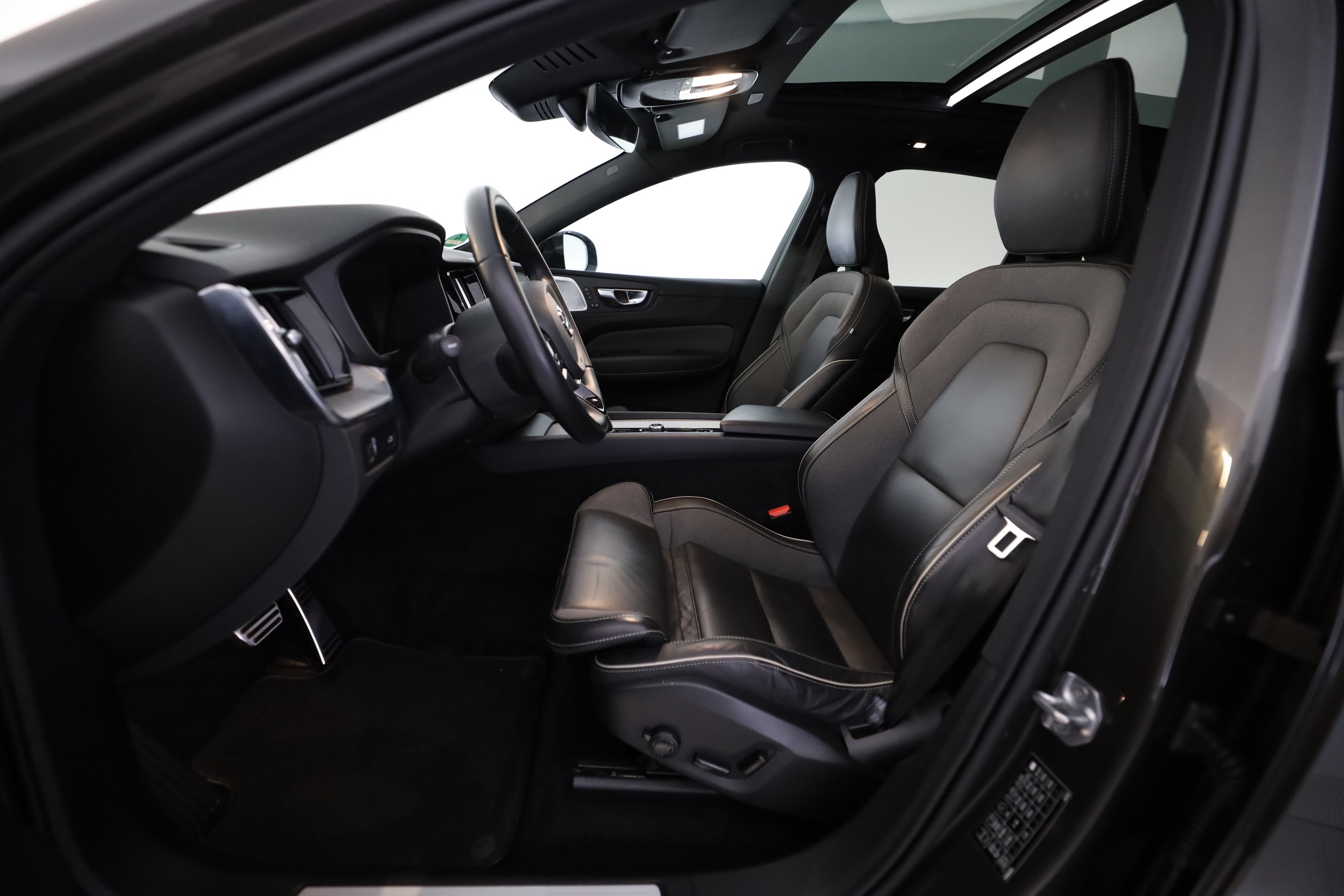 Volvo XC60 2022