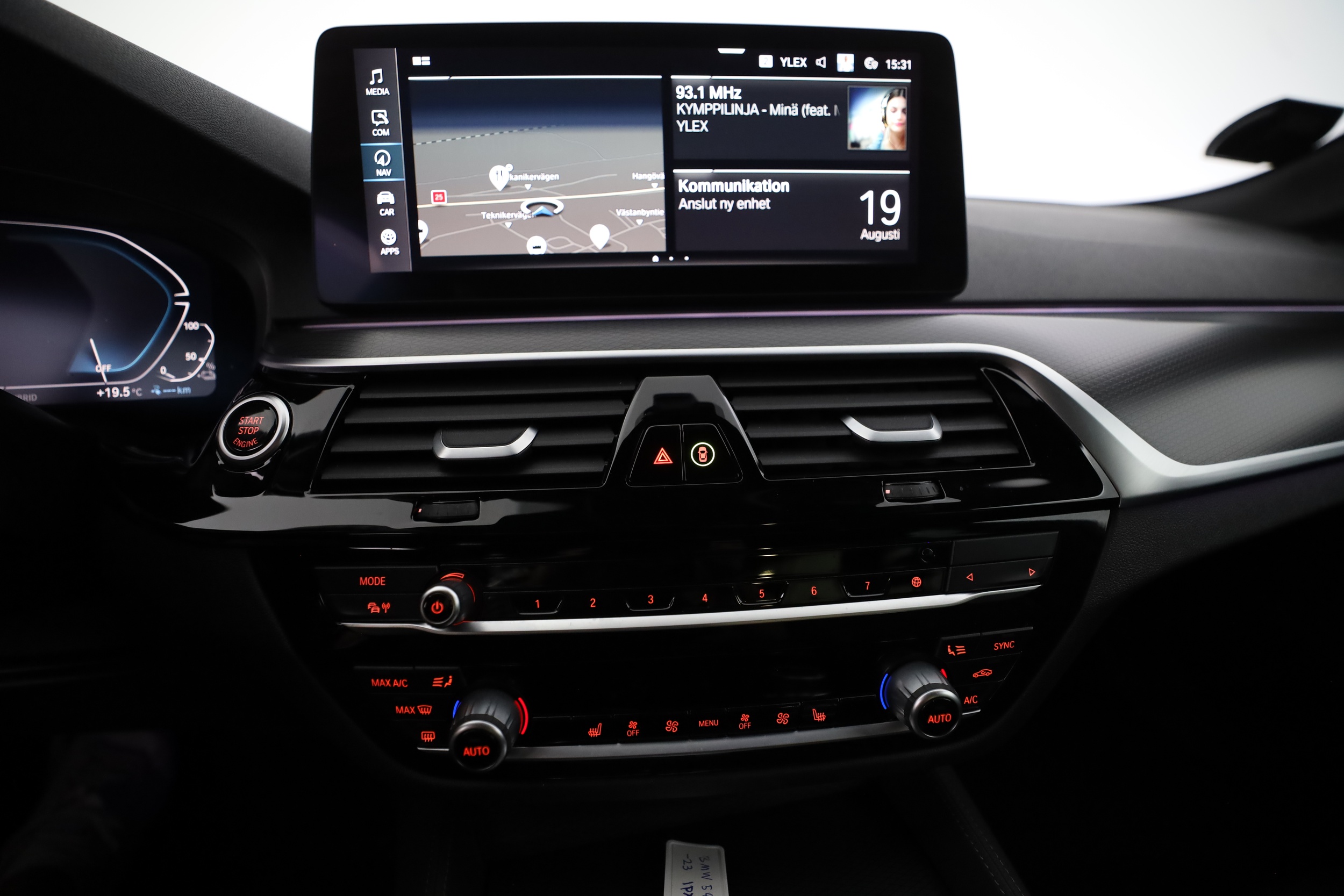 BMW 545 2023
