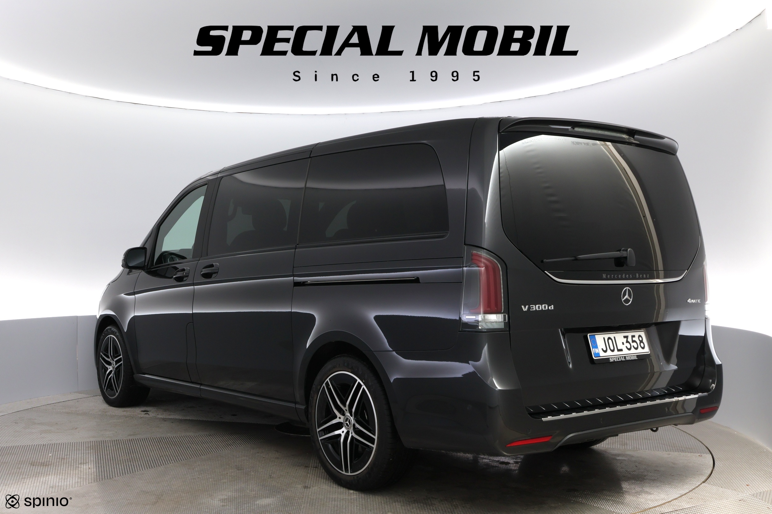 Mercedes-Benz V 2025