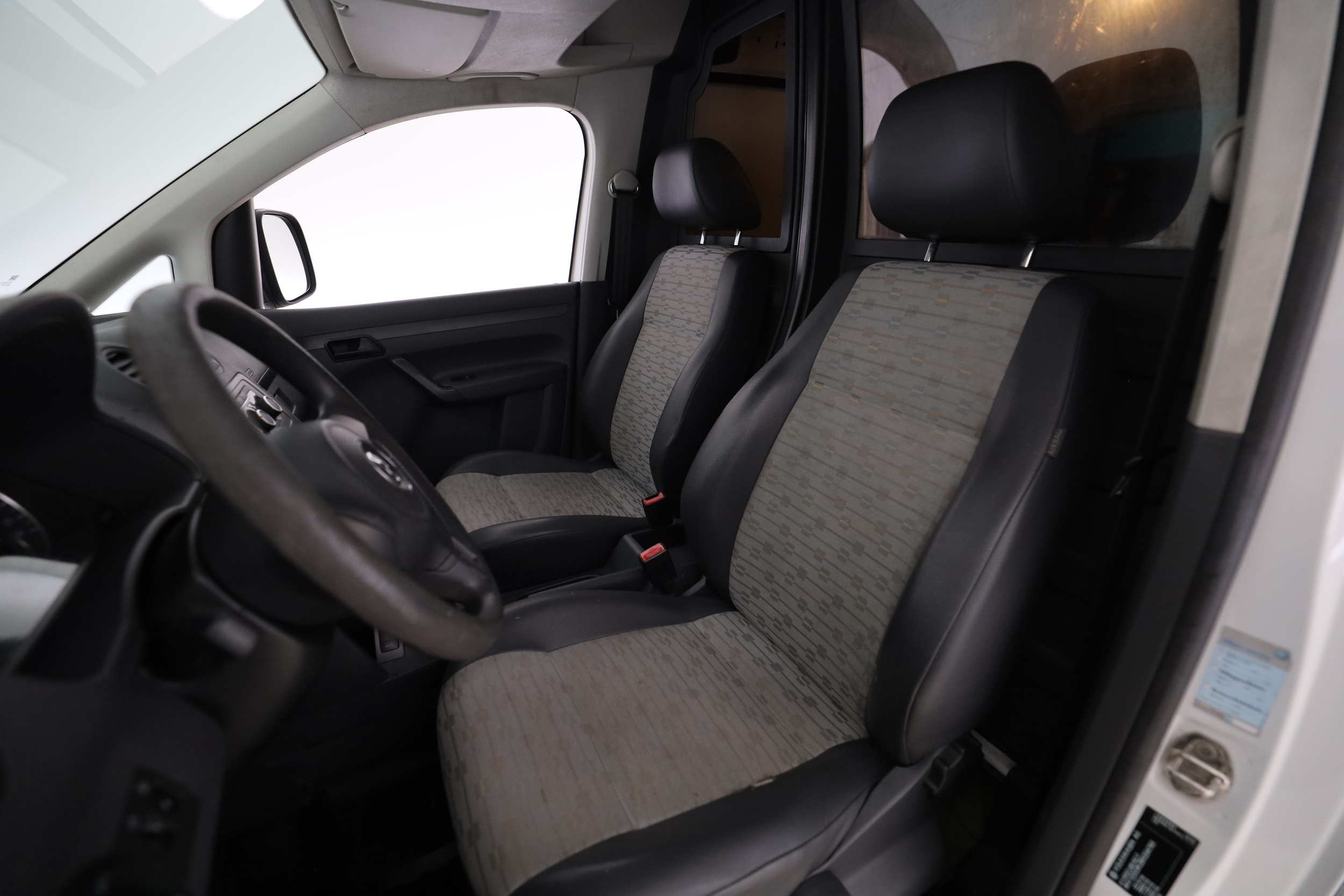 Volkswagen Caddy 2011