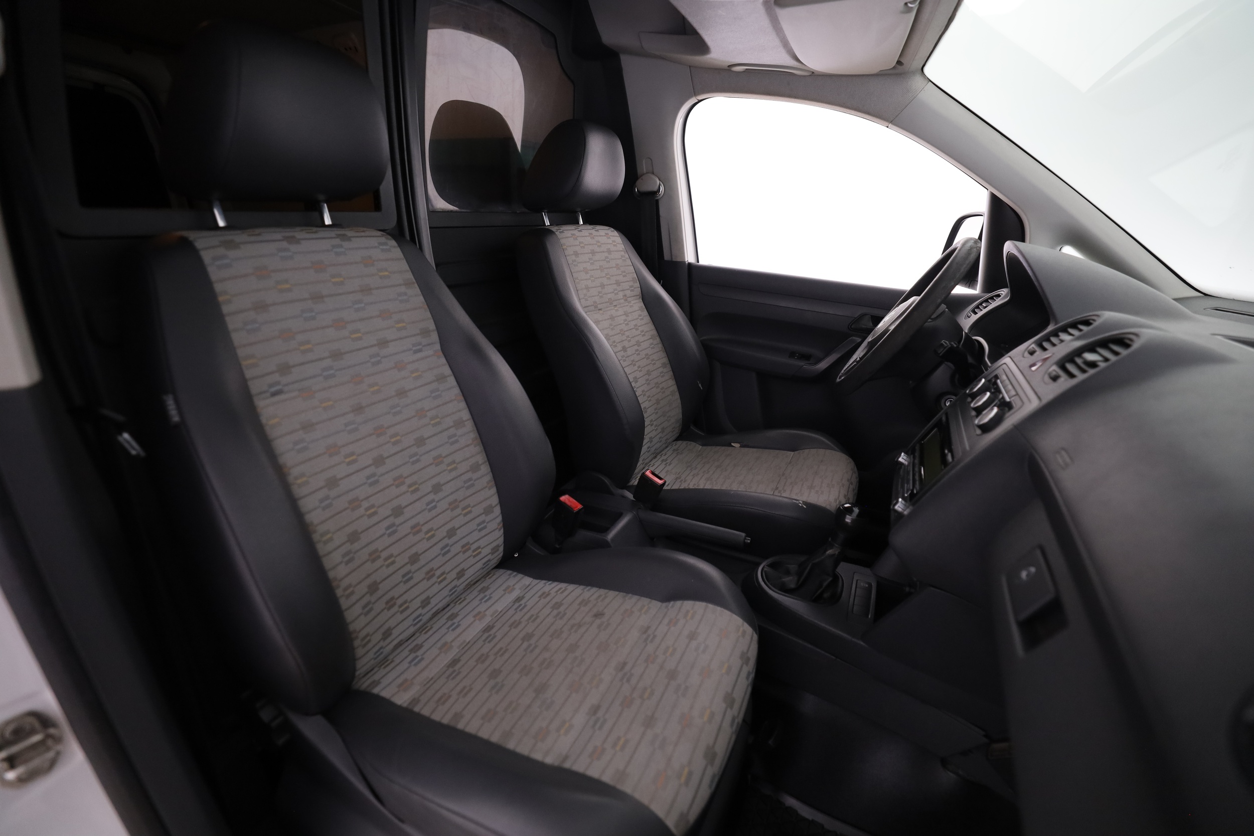 Volkswagen Caddy 2011