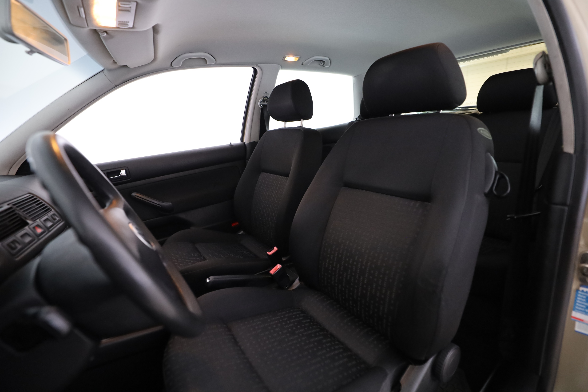 Volkswagen Golf 2002