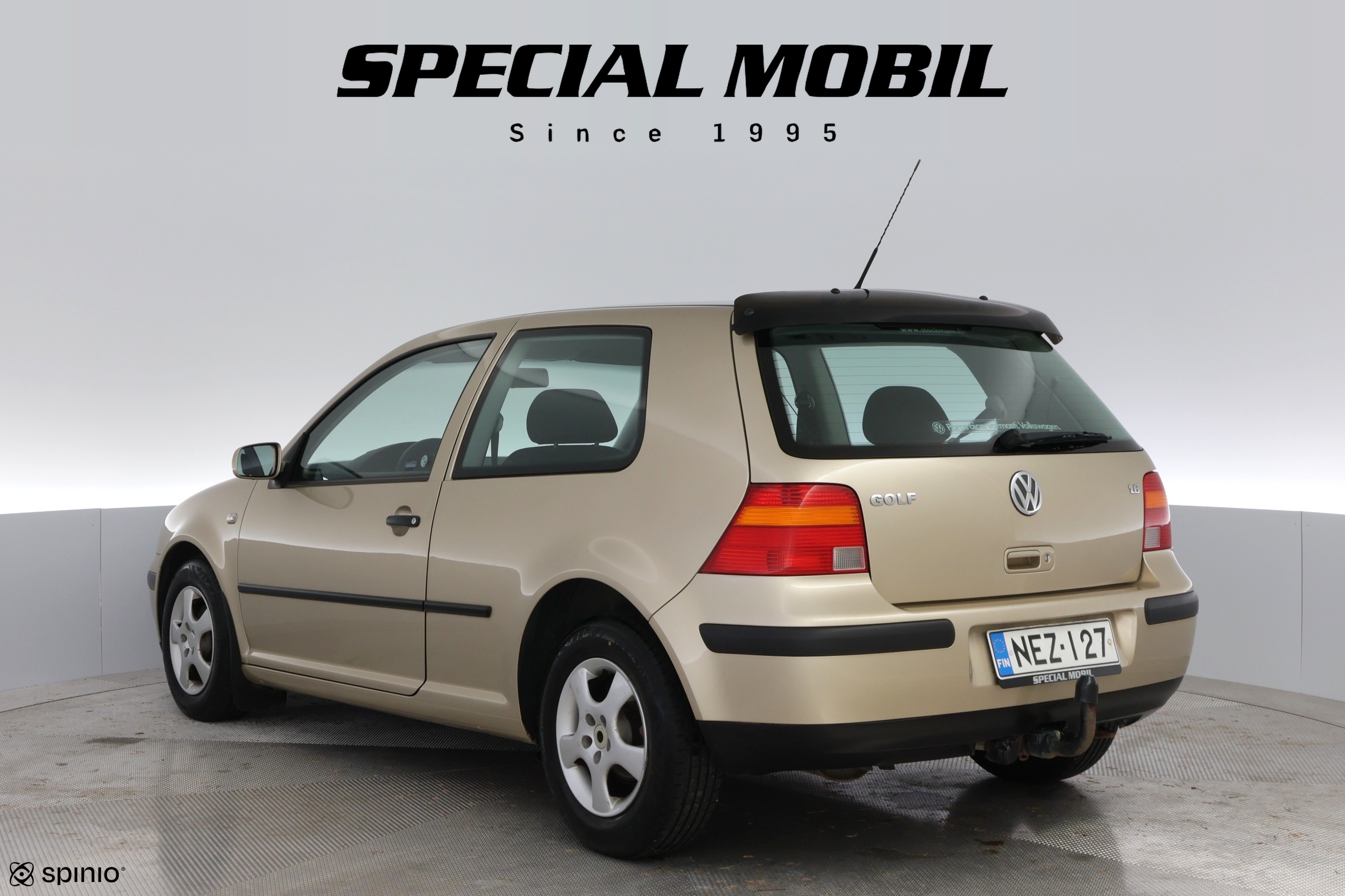 Volkswagen Golf 2002