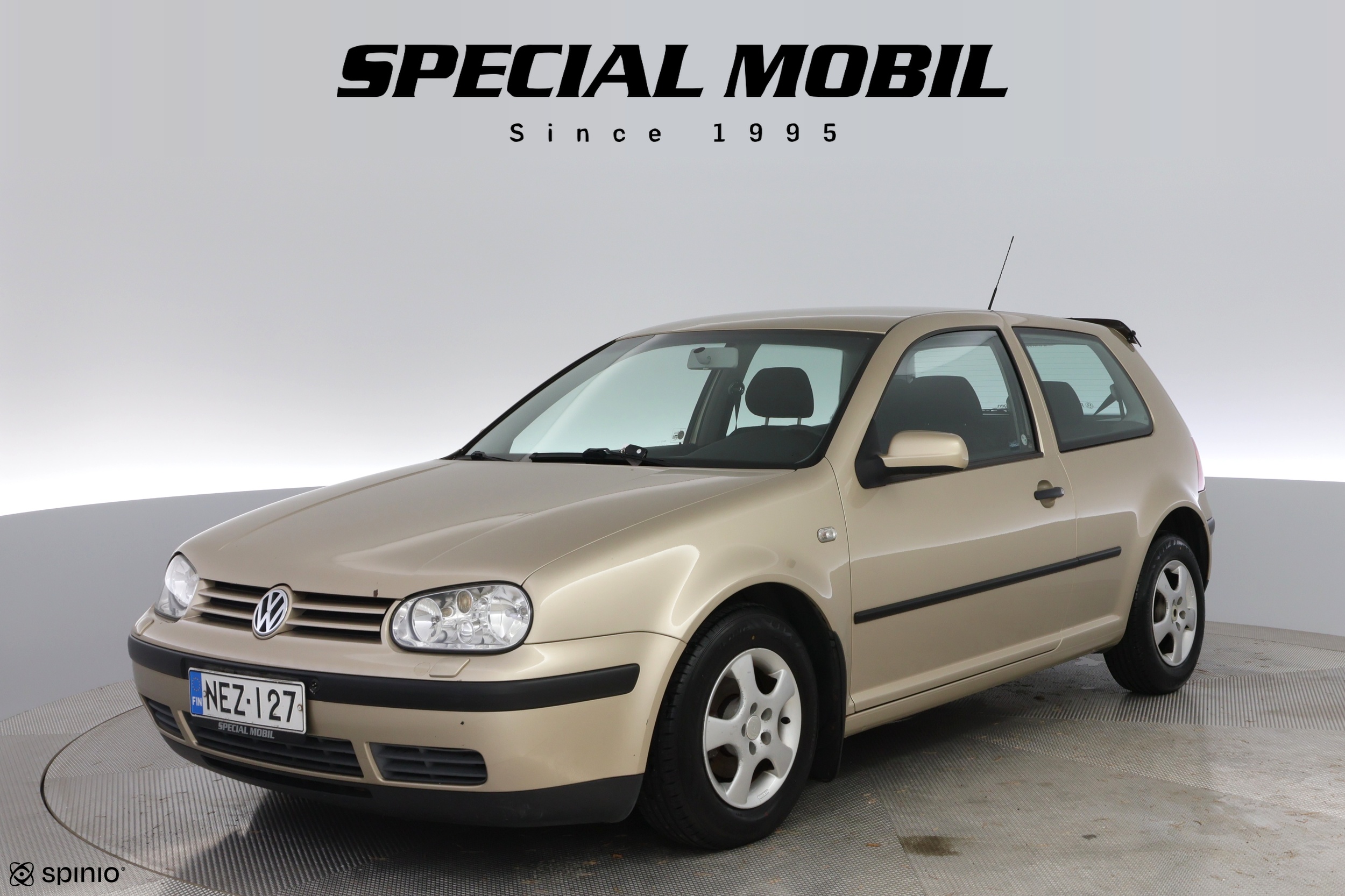 Volkswagen Golf 2002