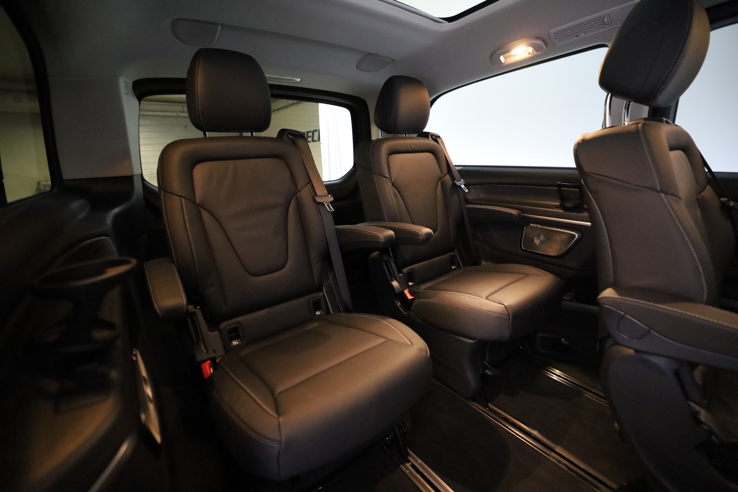 Mercedes-Benz EQV 2026