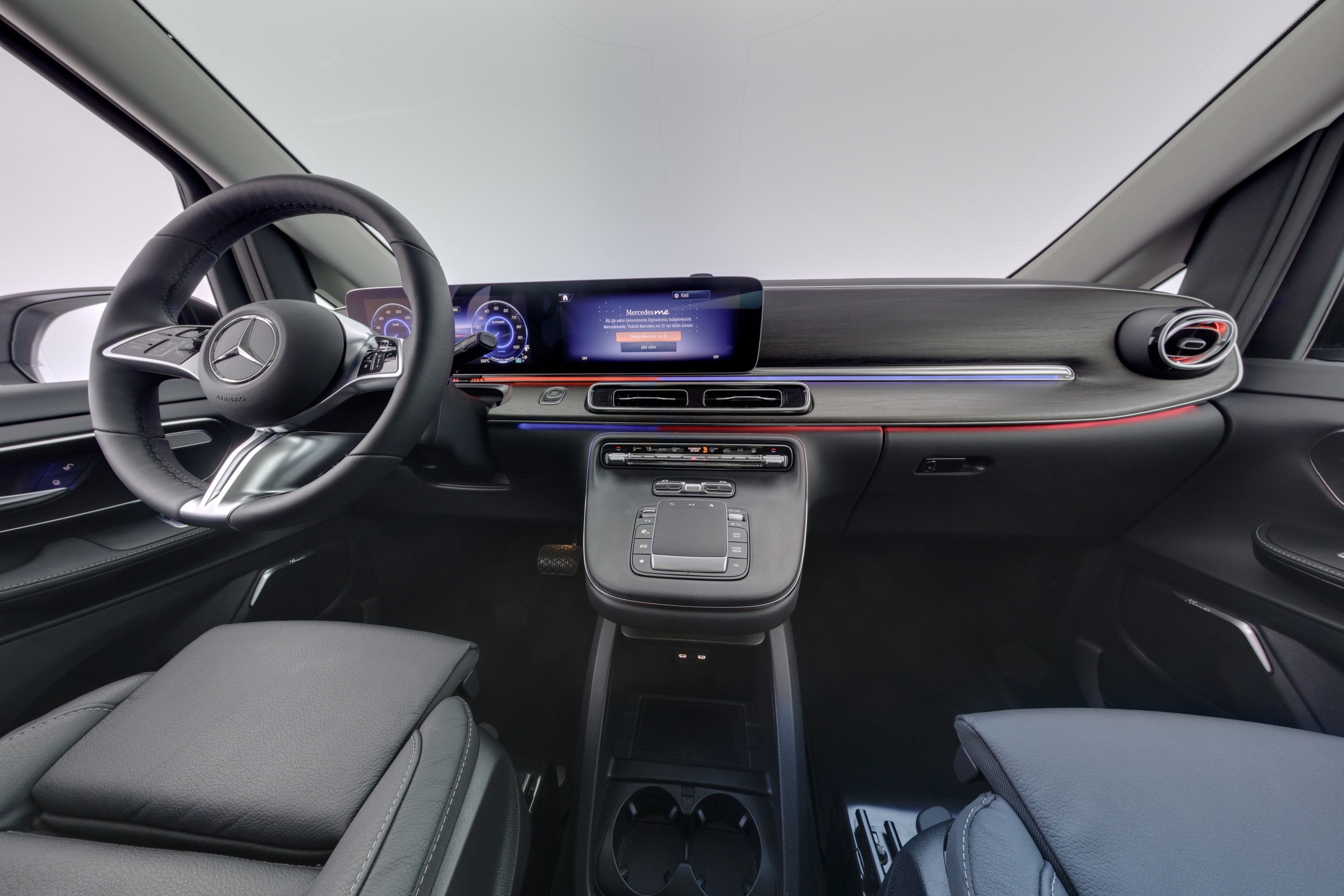 Mercedes-Benz EQV 2026