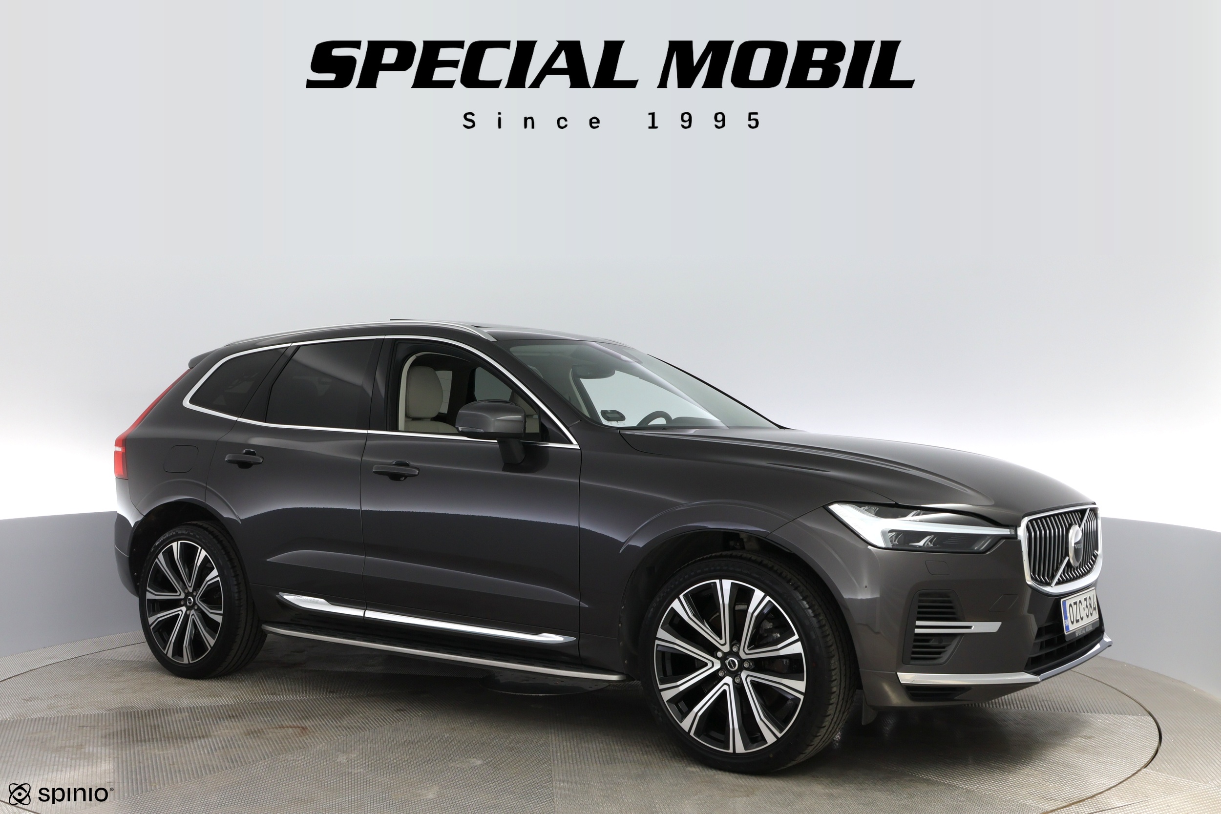 Volvo XC60 2022