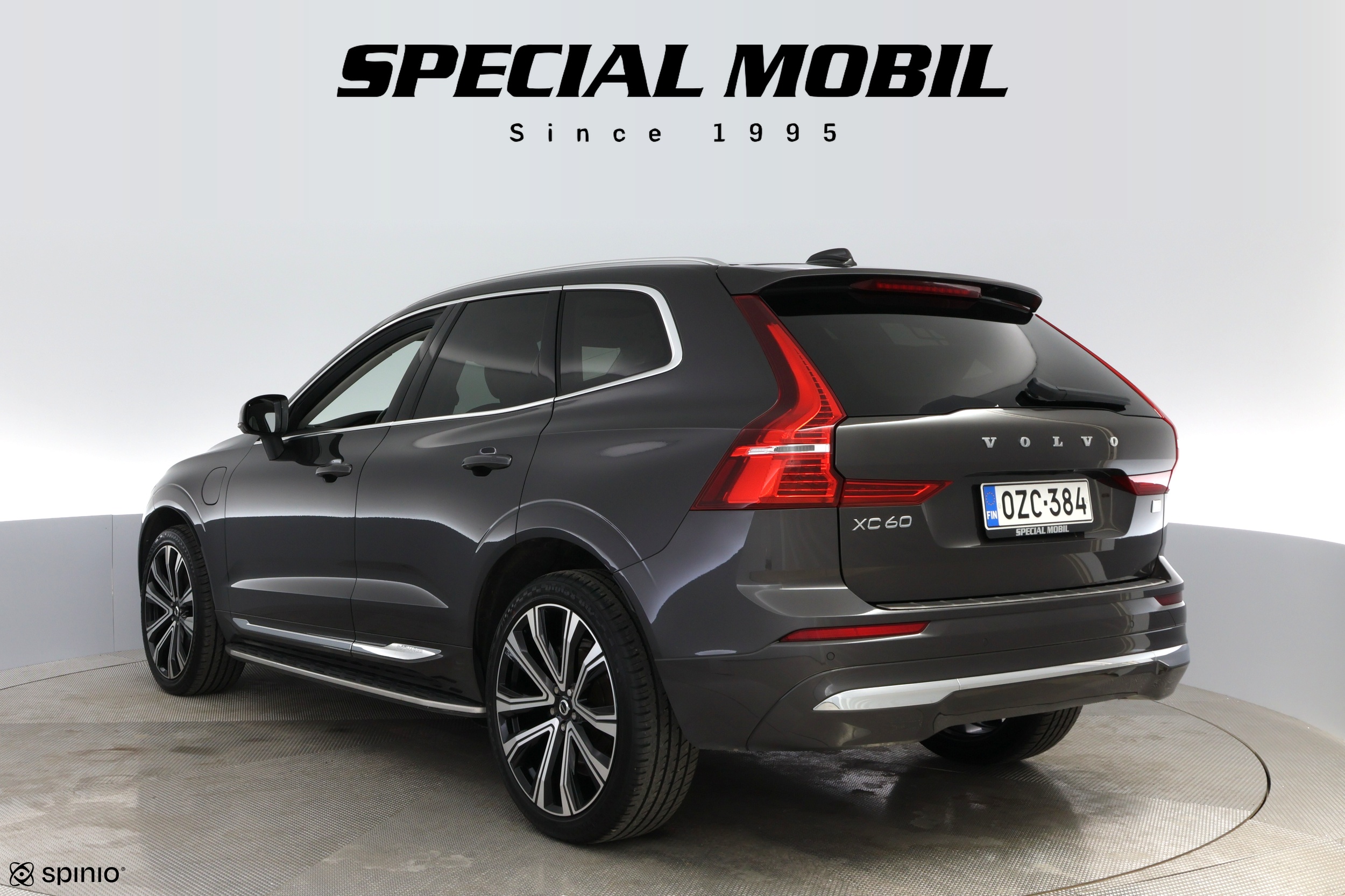 Volvo XC60 2022