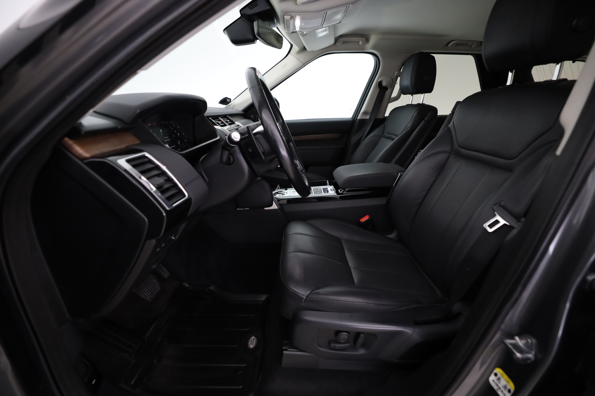 Land Rover Discovery 2018