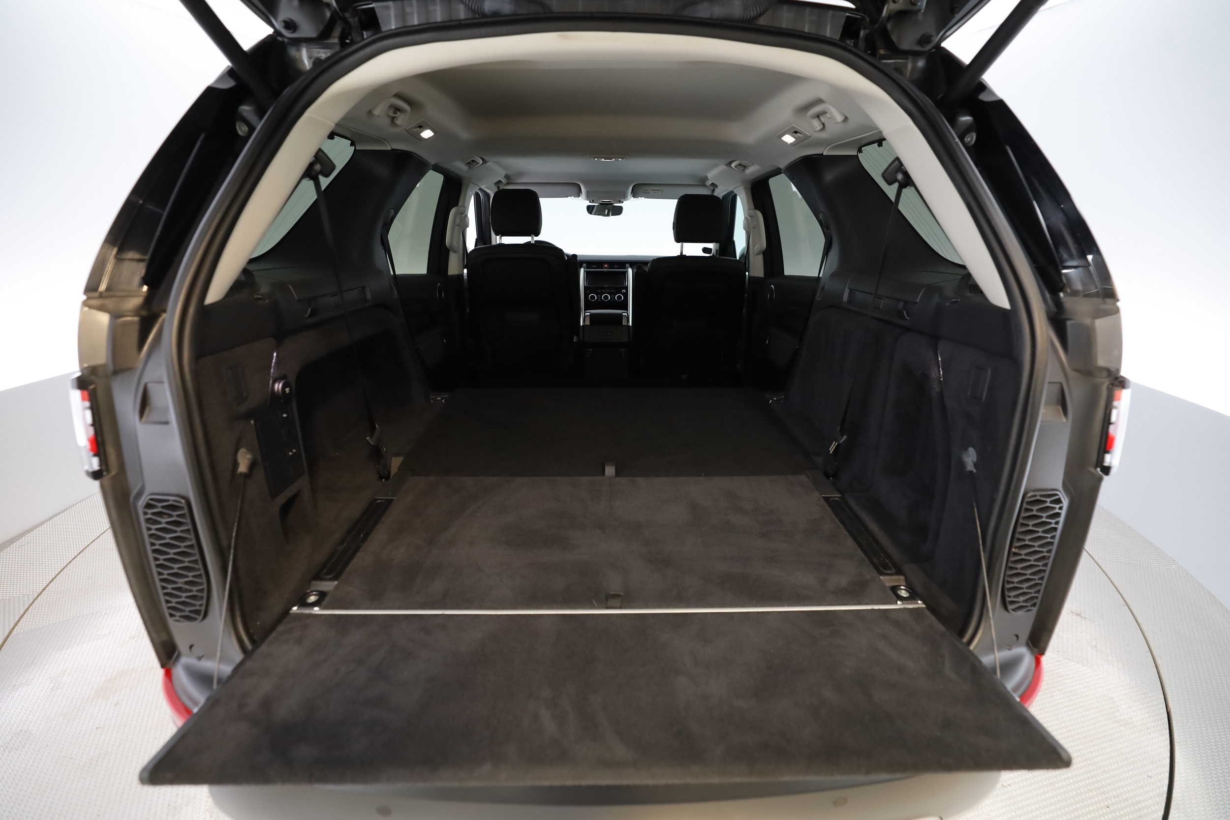 Land Rover Discovery 2018