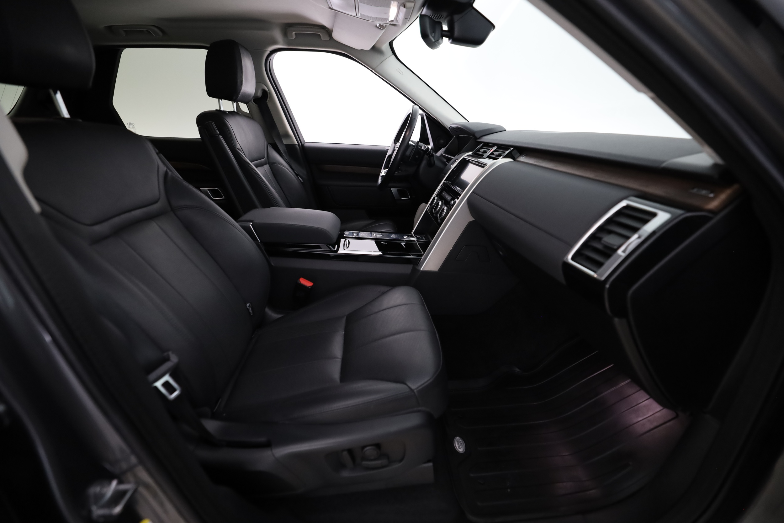 Land Rover Discovery 2018