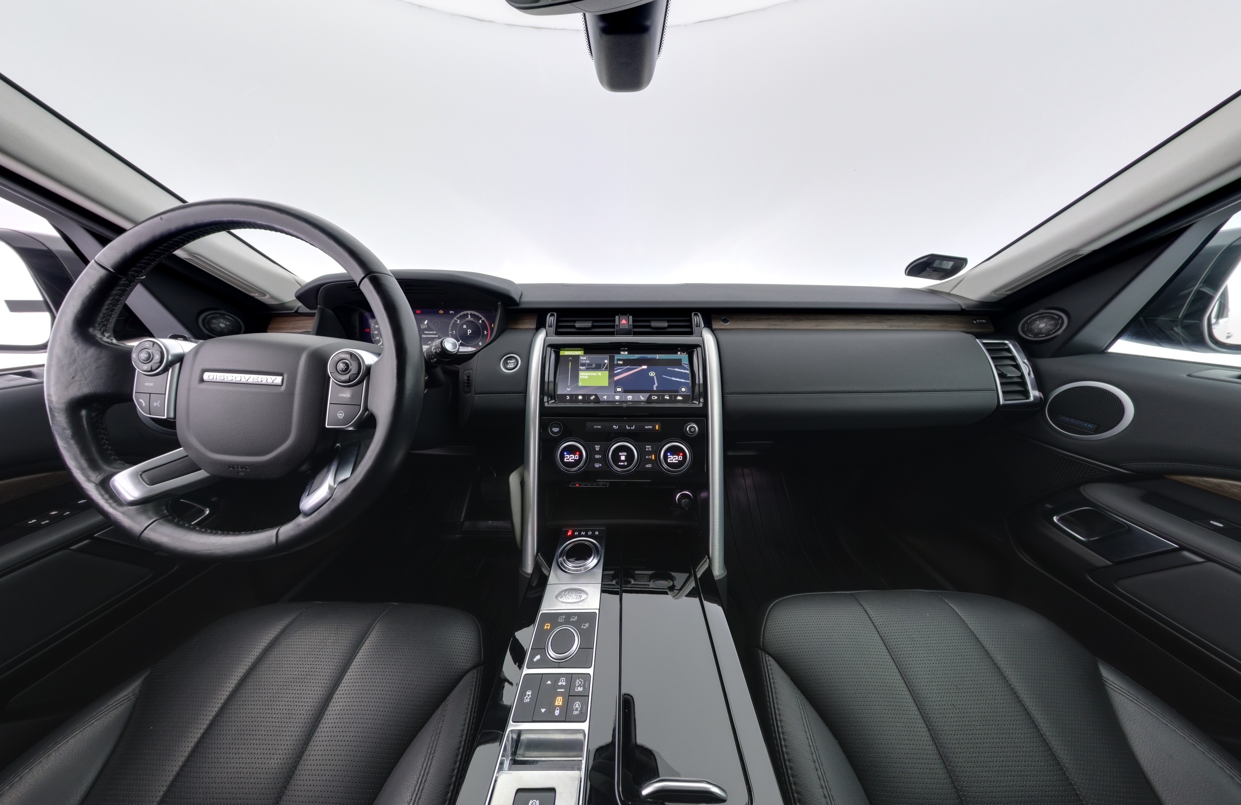 Land Rover Discovery 2018