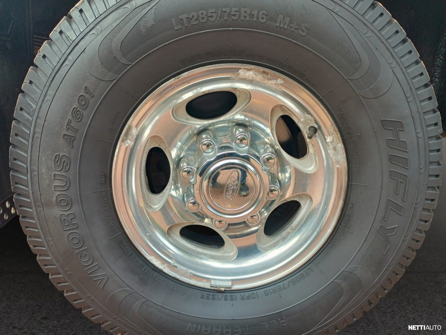 Ford Excursion 2001