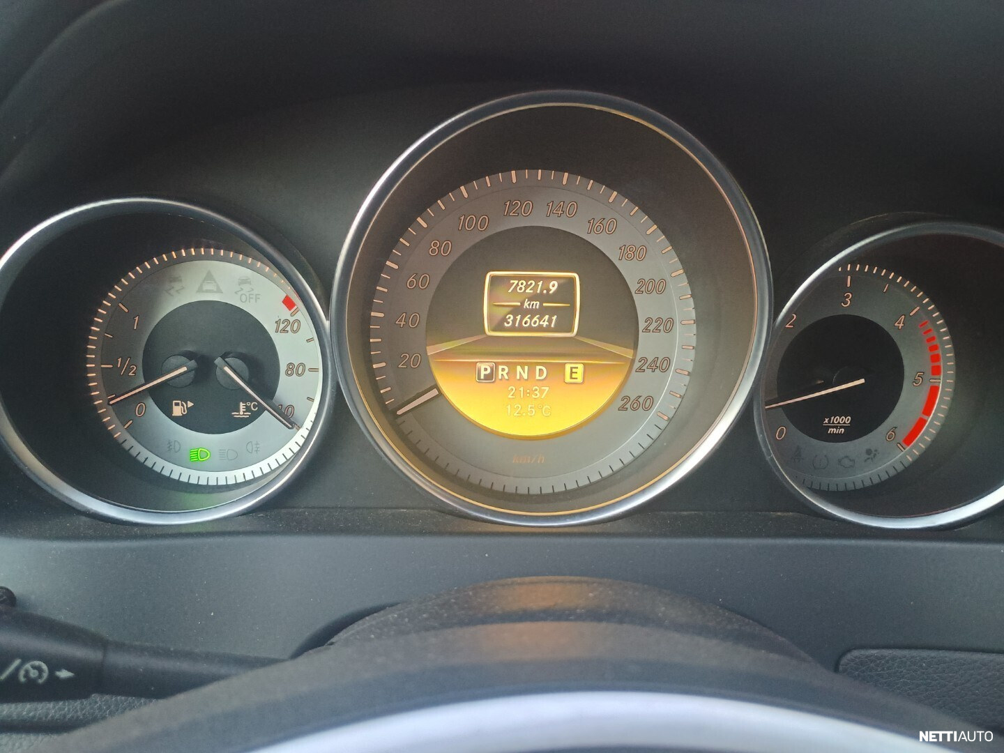 Mercedes-Benz C 2011