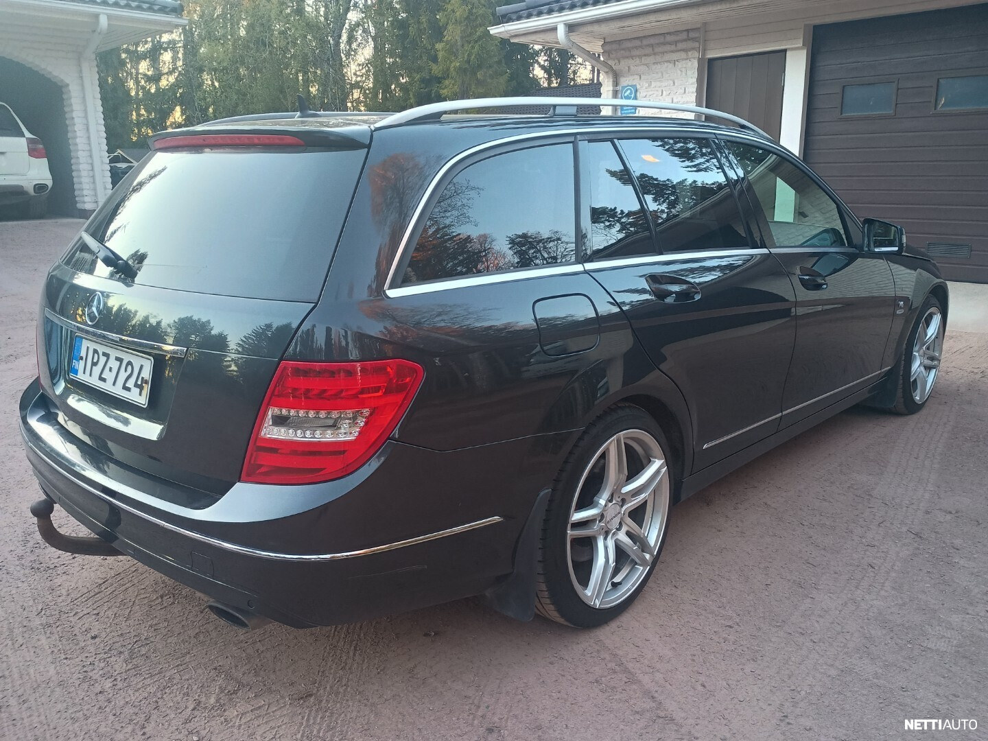 Mercedes-Benz C 2011